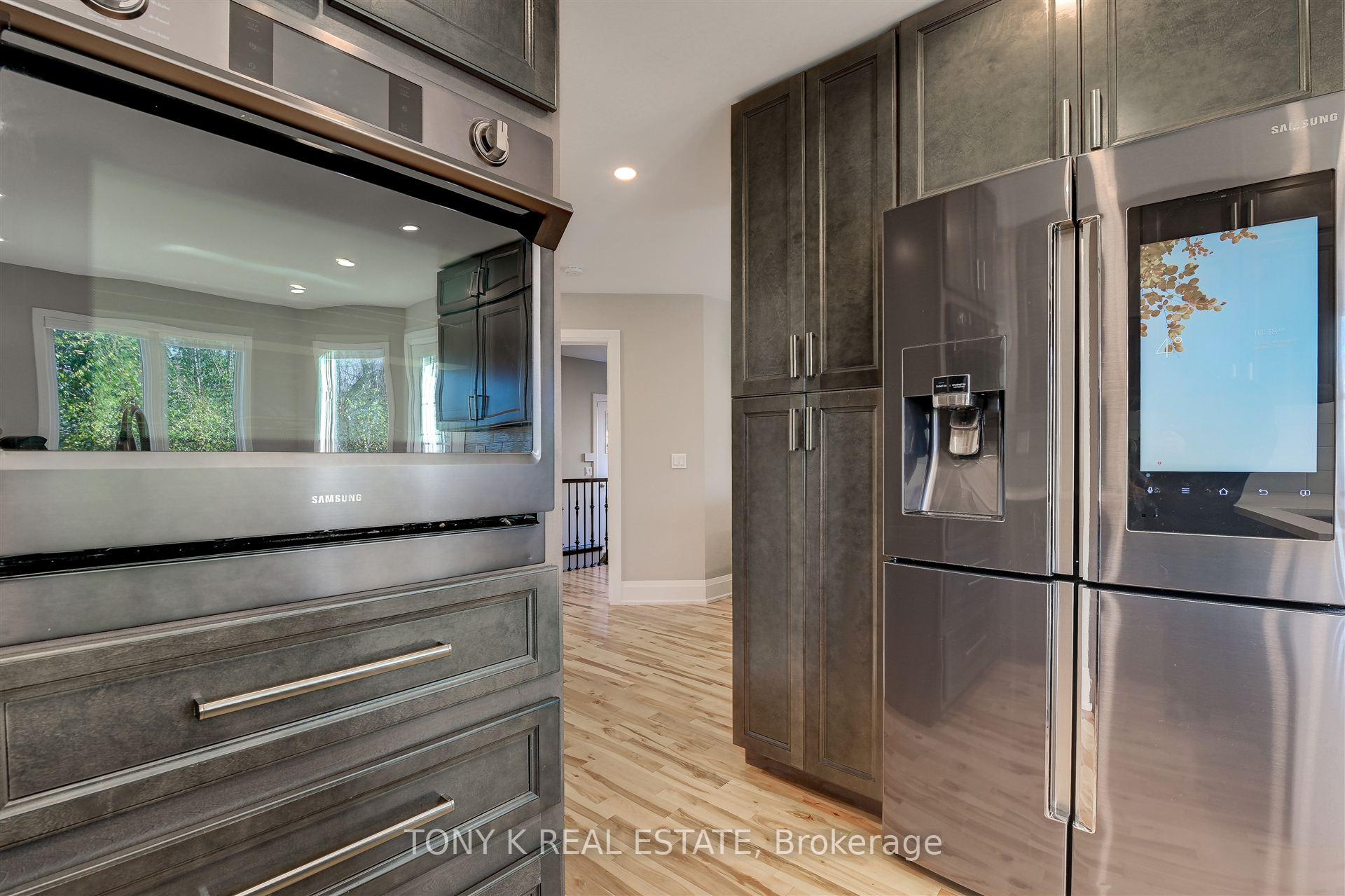 Photo 10 of 498 Safari Drive, Oshawa, Eastdale — HOMEH