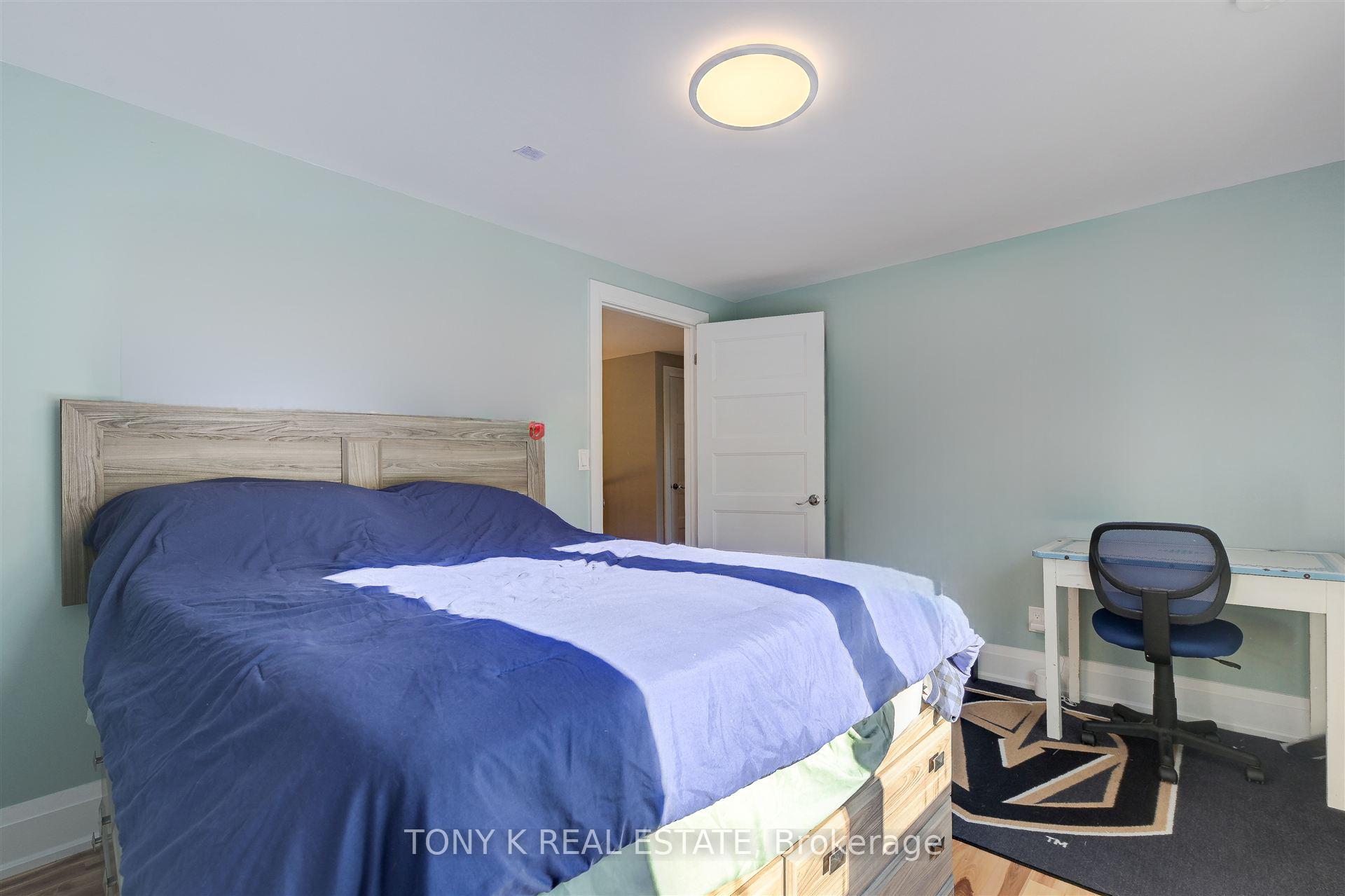 Photo 17 of 498 Safari Drive, Oshawa, Eastdale — HOMEH