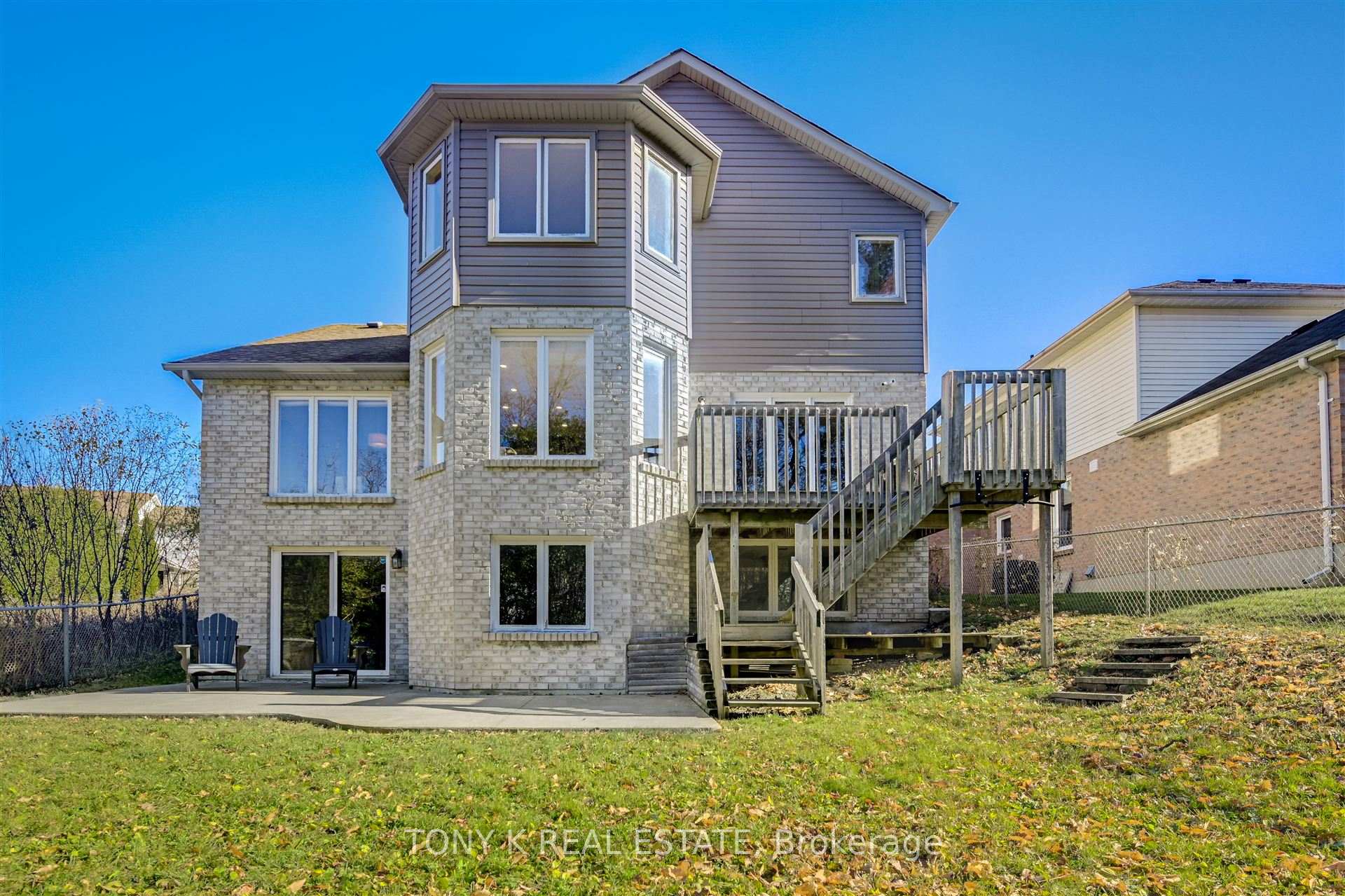 Photo 25 of 498 Safari Drive, Oshawa, Eastdale — HOMEH