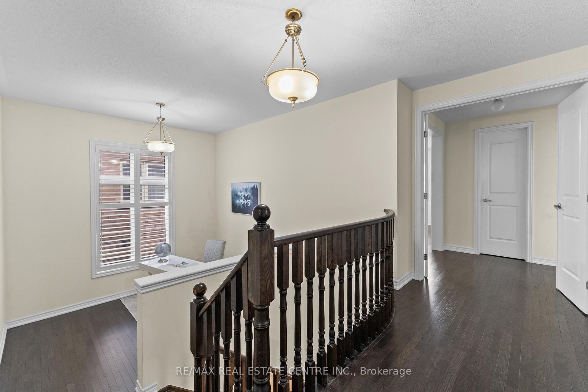 Photo 16 of 14 Garyscholl Road, Vaughan, Vellore Village — HOMEH