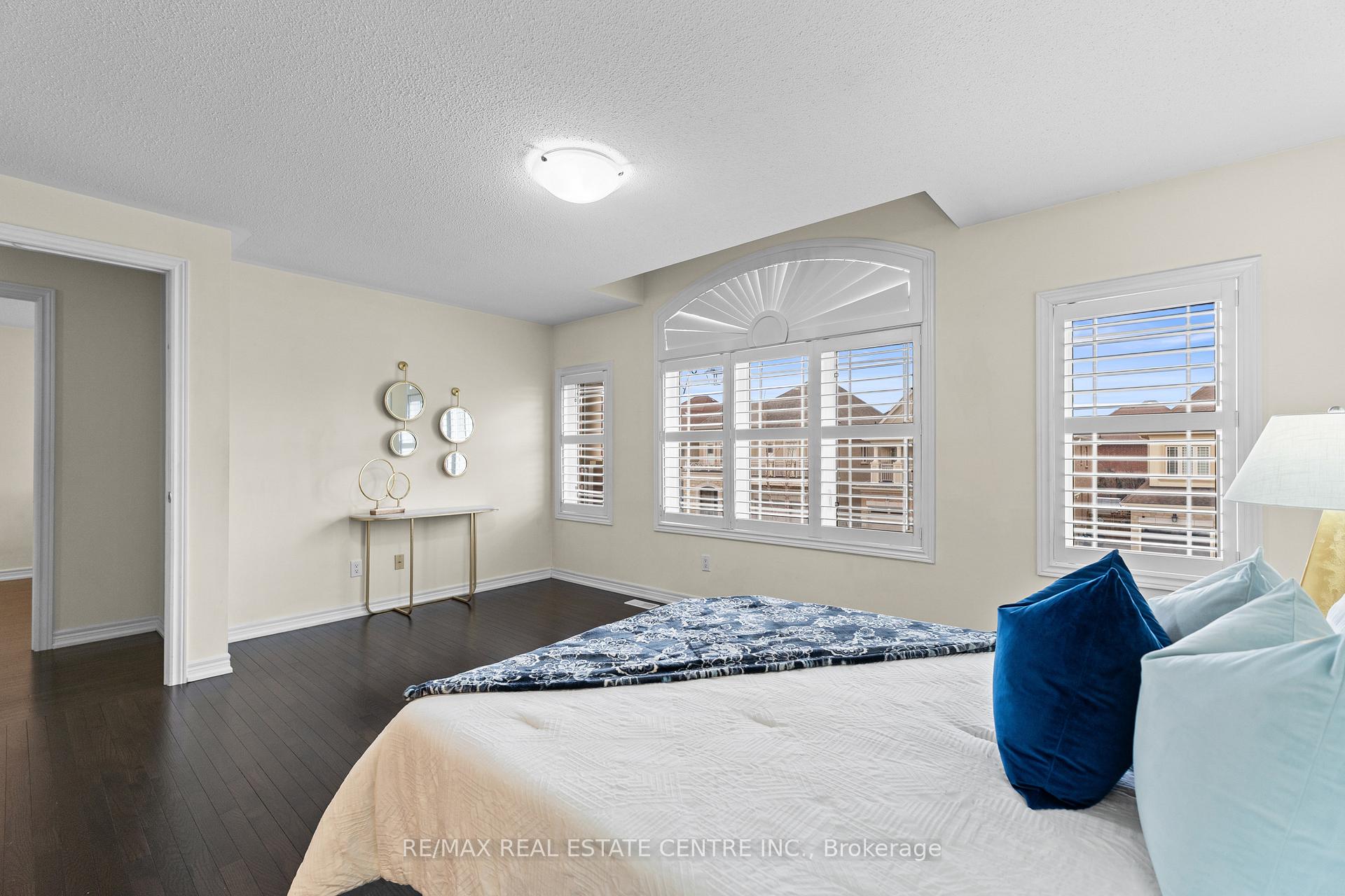 Photo 28 of 14 Garyscholl Road, Vaughan, Vellore Village — HOMEH