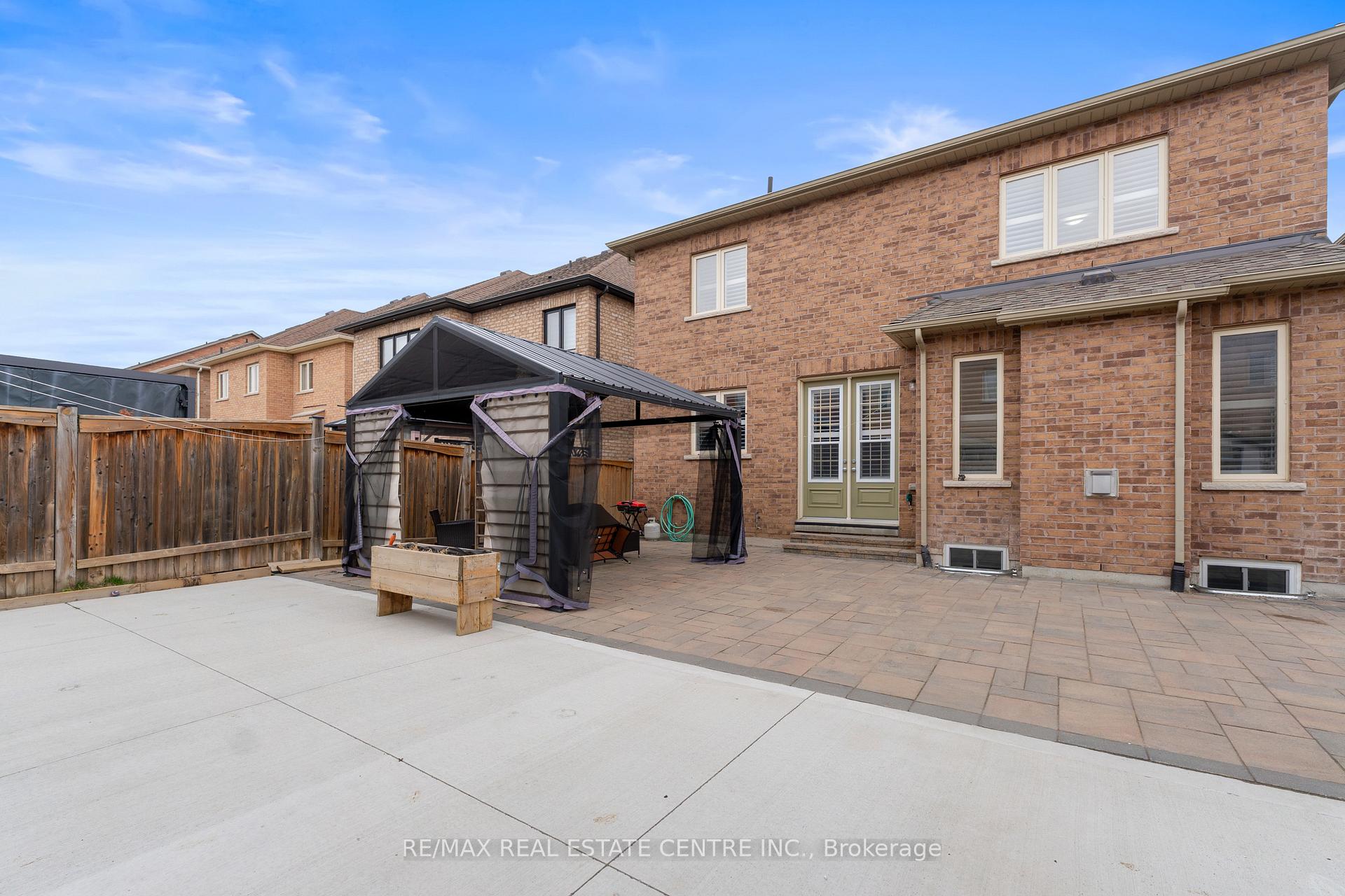 Photo 39 of 14 Garyscholl Road, Vaughan, Vellore Village — HOMEH