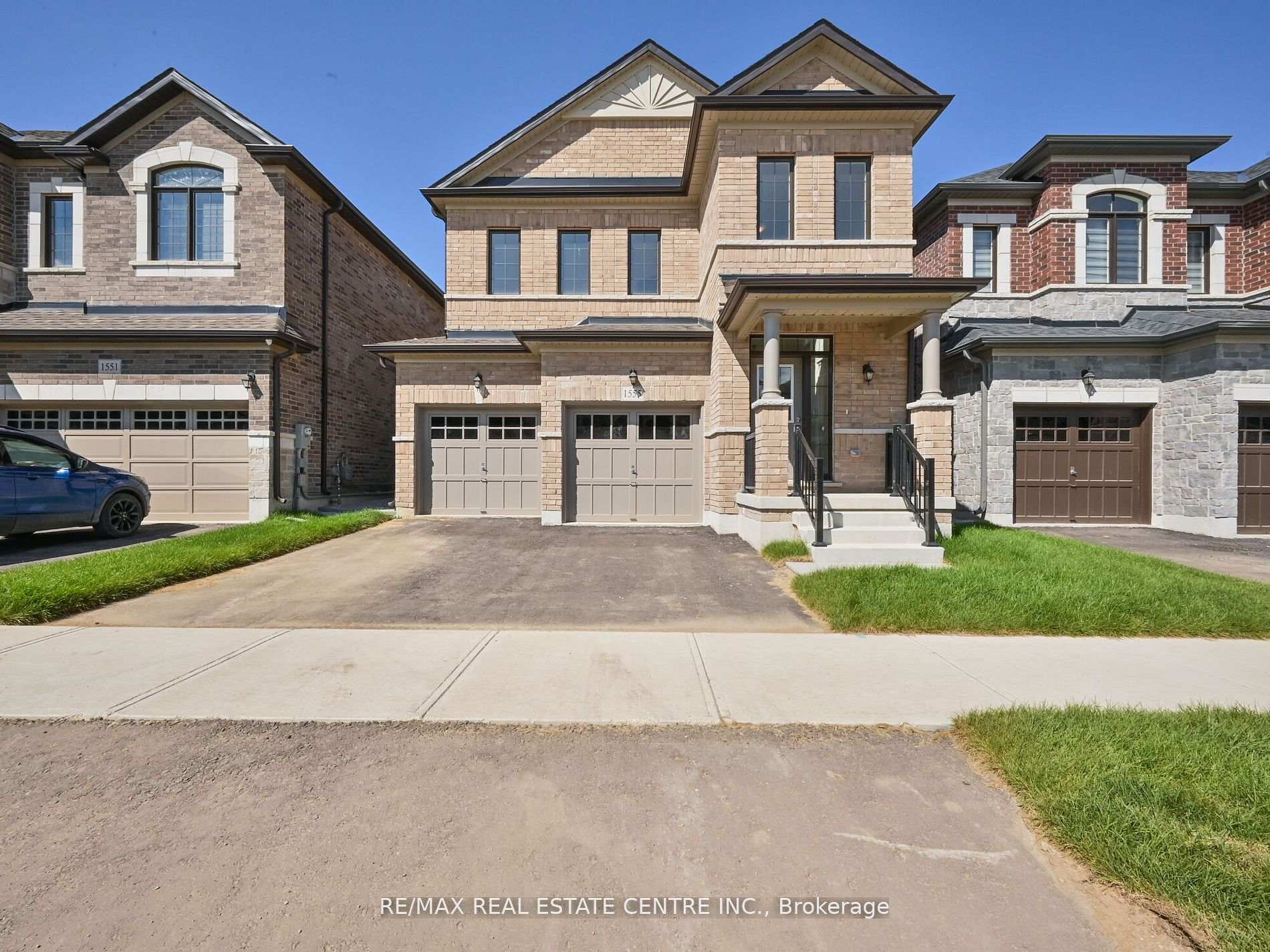 Front of 1555 Severn Drive