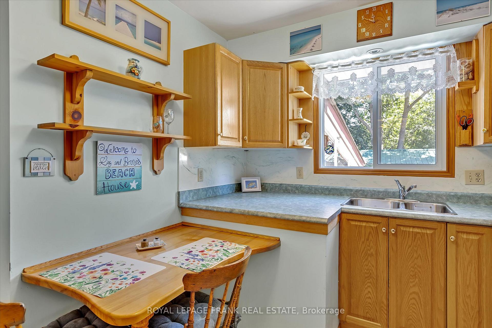 Photo 11 of 110 Greenhill Drive, Peterborough, Otonabee Ward 1 — HOMEH