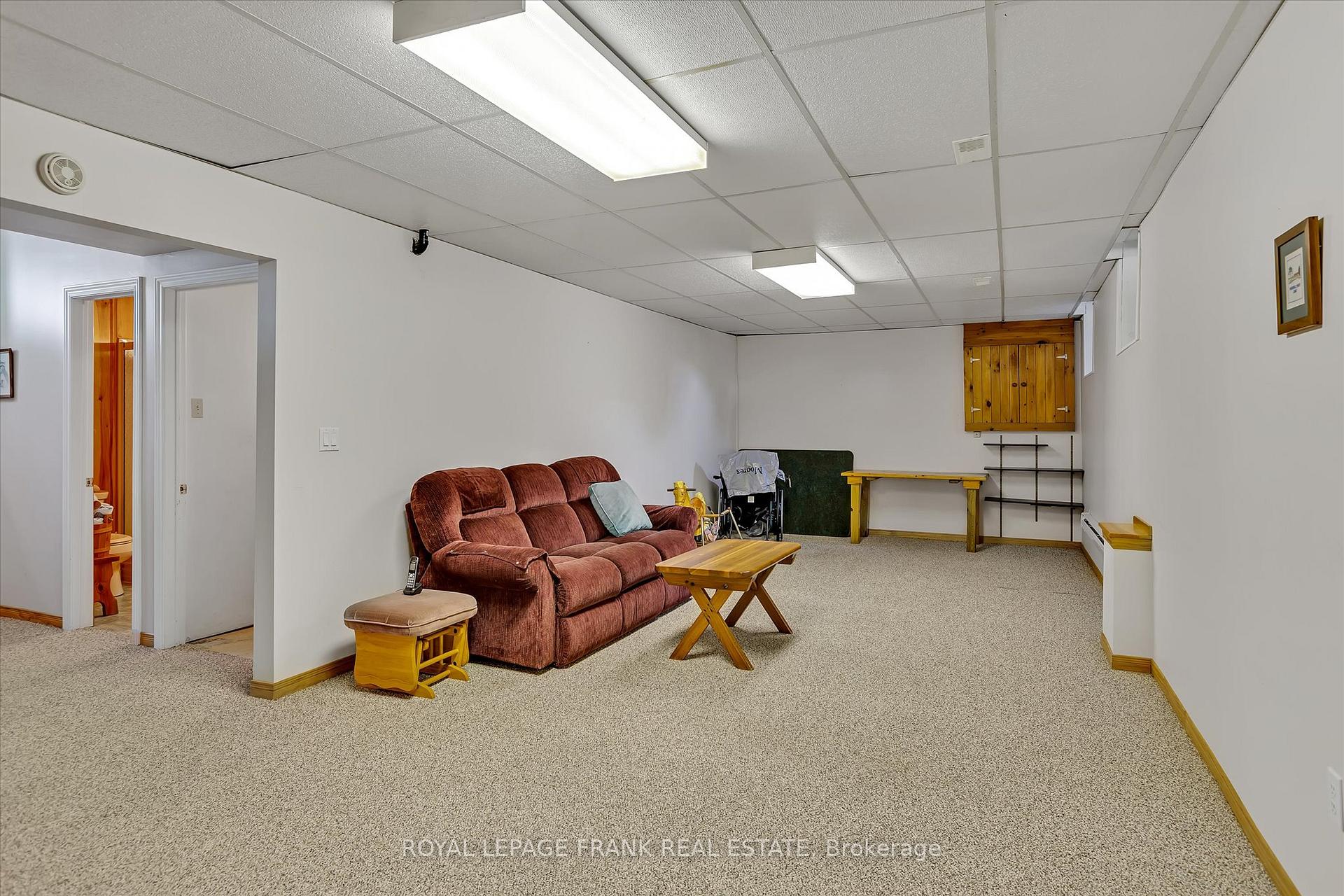 Photo 23 of 110 Greenhill Drive, Peterborough, Otonabee Ward 1 — HOMEH