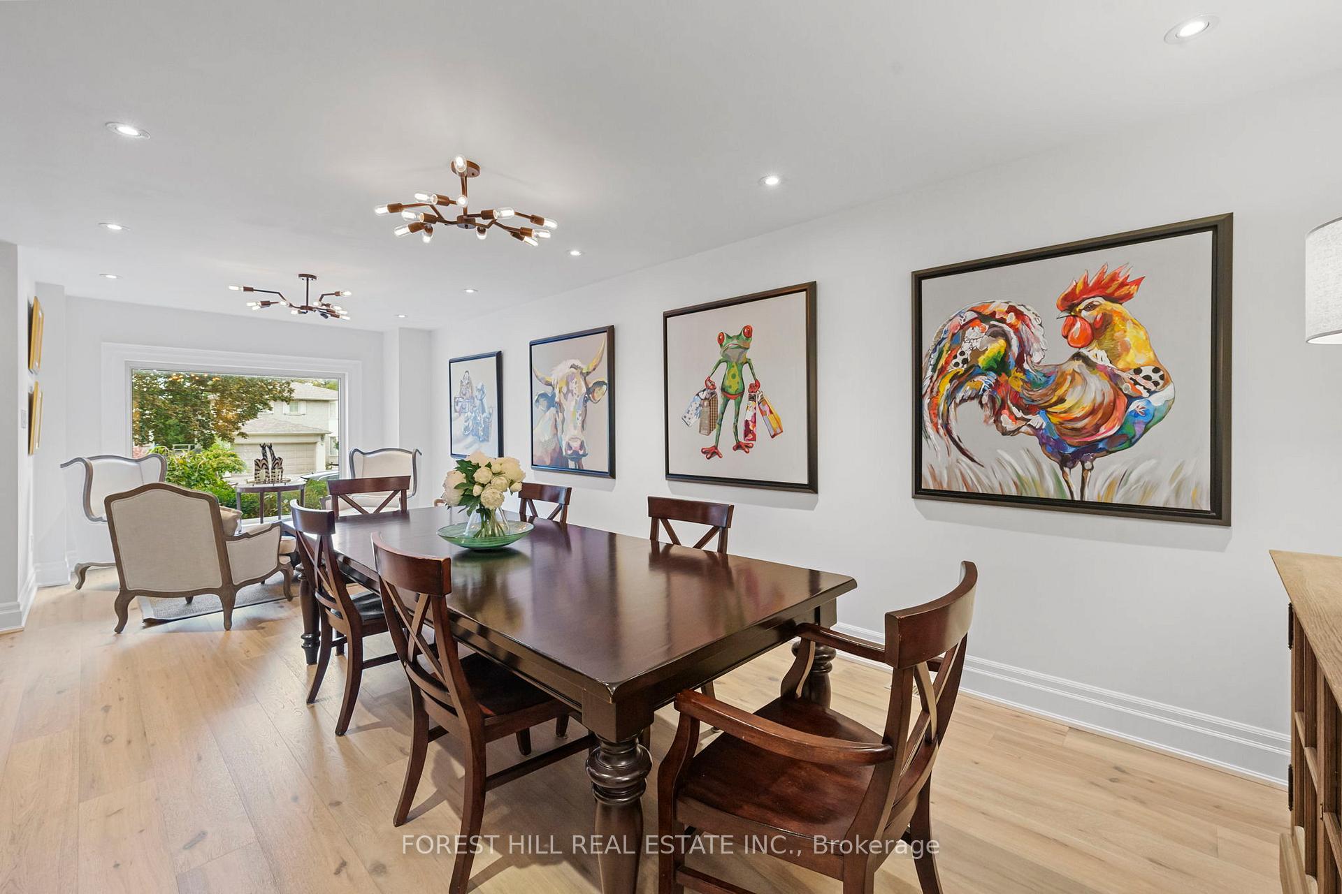 Photo 3 of 32 Maimonides Court, Vaughan, Crestwood-Springfarm-Yorkhill — HOMEH