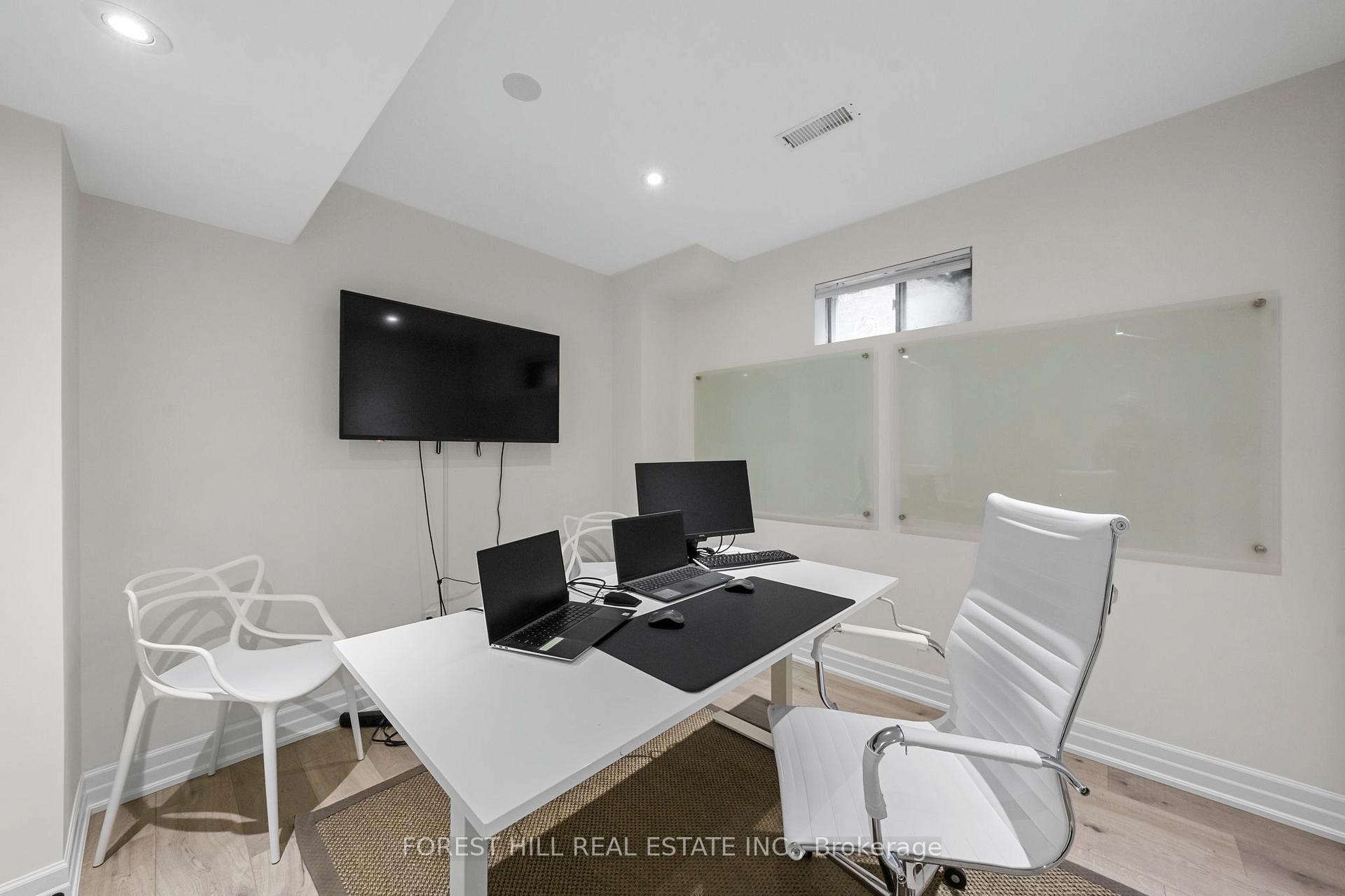 Photo 20 of 32 Maimonides Court, Vaughan, Crestwood-Springfarm-Yorkhill — HOMEH
