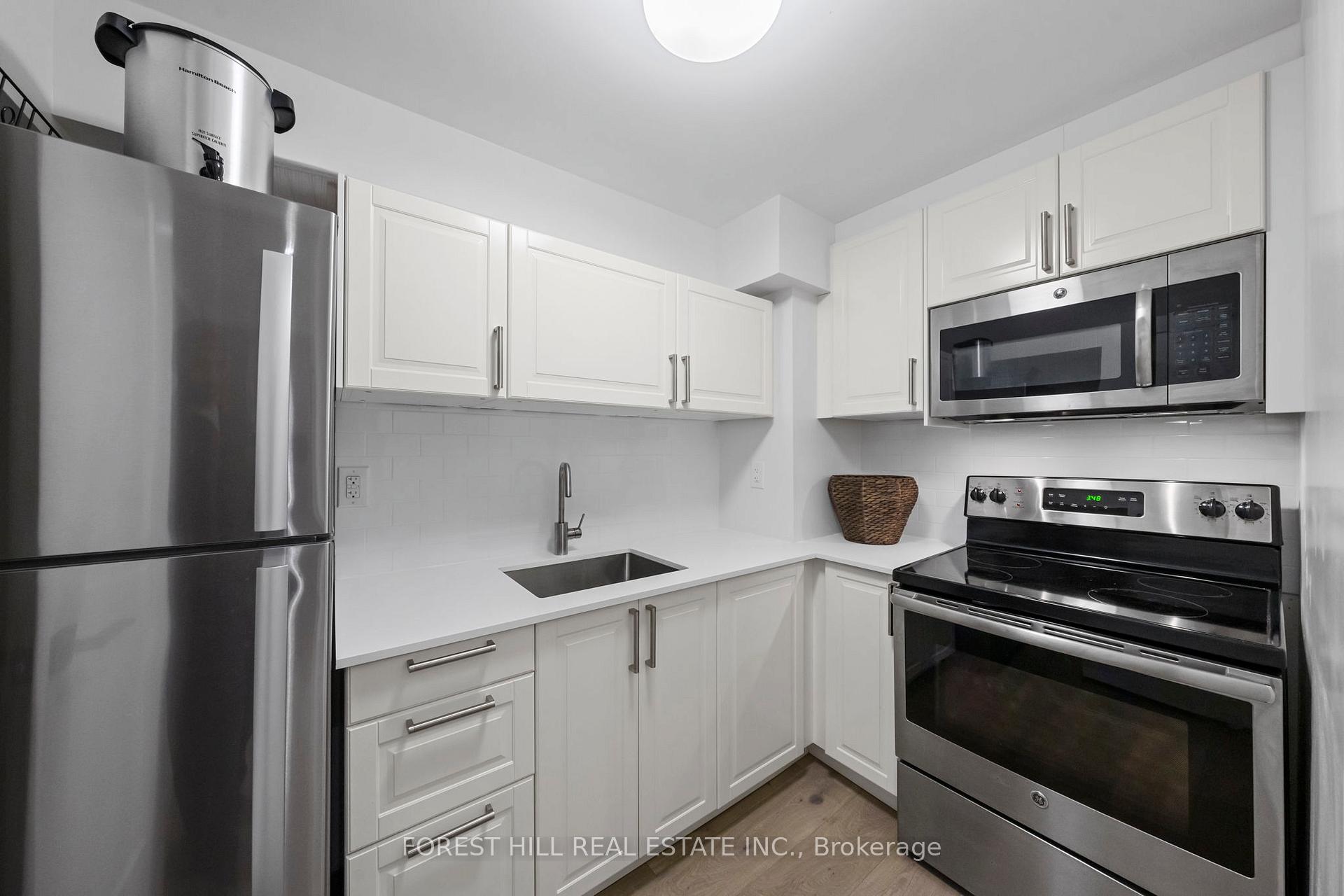Photo 23 of 32 Maimonides Court, Vaughan, Crestwood-Springfarm-Yorkhill — HOMEH