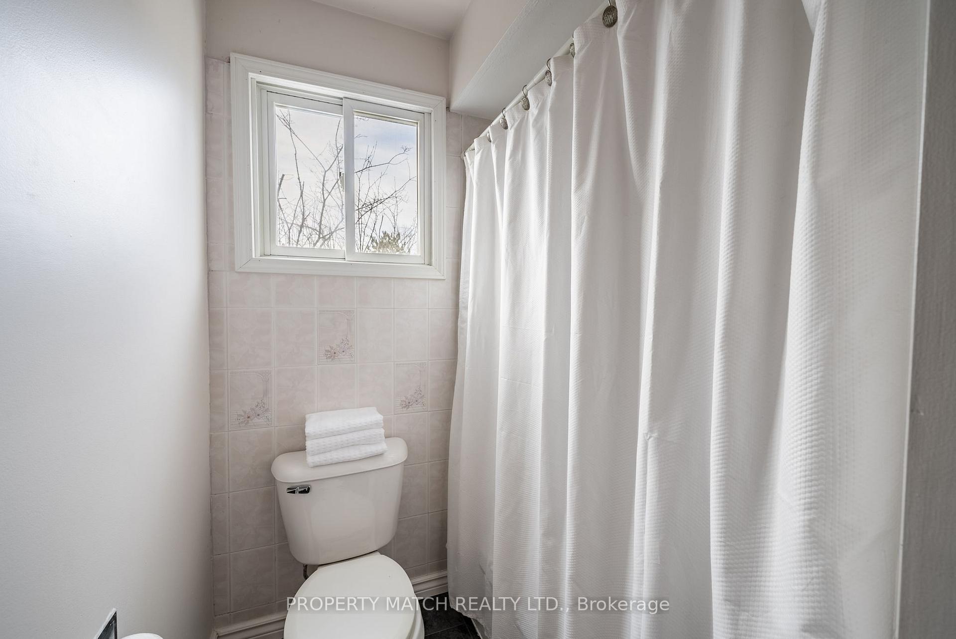 Photo 30 of 488 Lanark Drive, Oshawa, McLaughlin — HOMEH