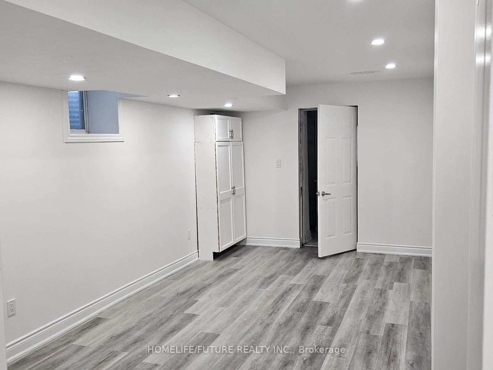 Photo 6 of Unit Bsmt, 36 Newhouse Boulevard, Caledon, Rural Caledon — HOMEH