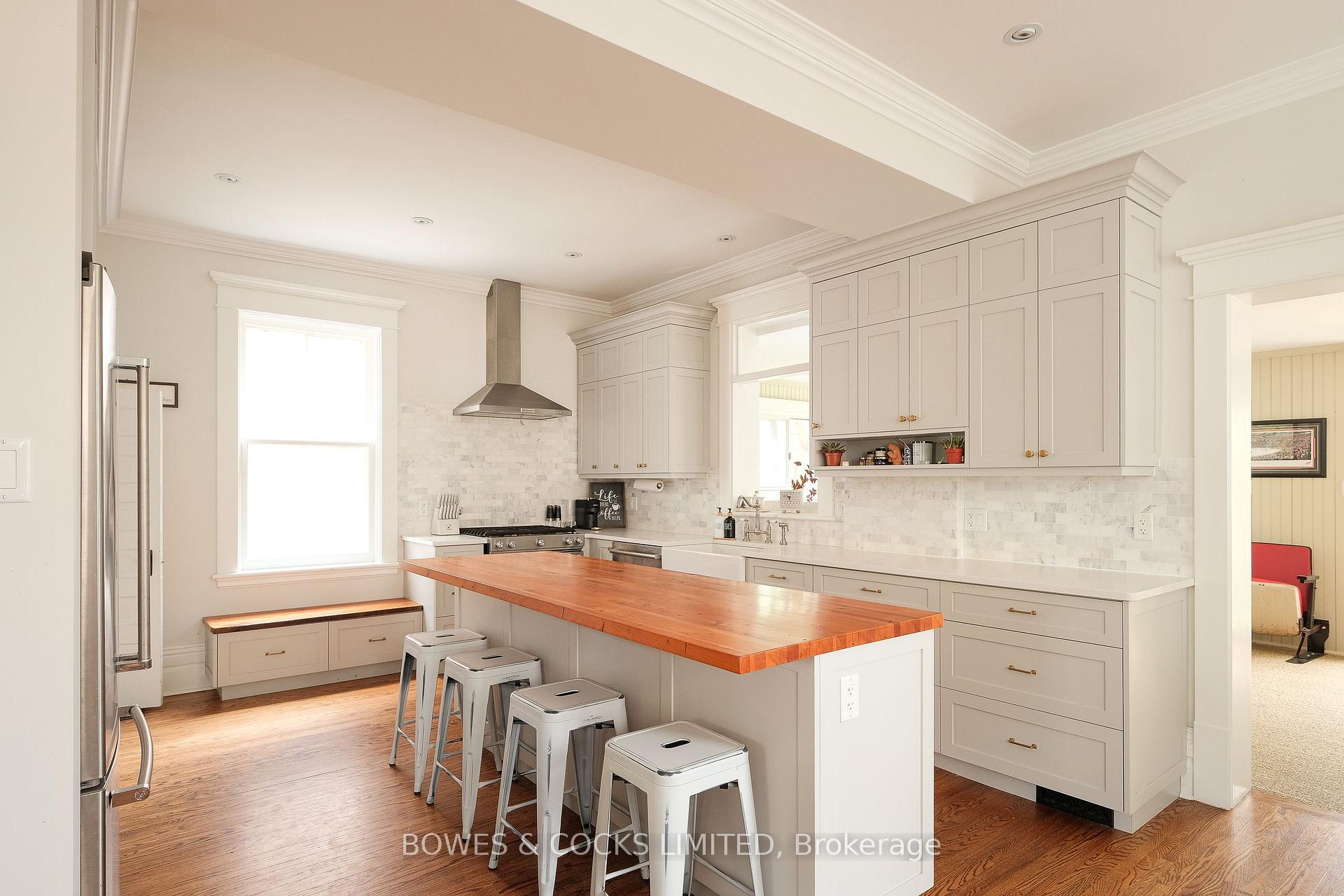 Photo 13 of 247 Engleburn Avenue, Peterborough, Ashburnham Ward 4 — HOMEH