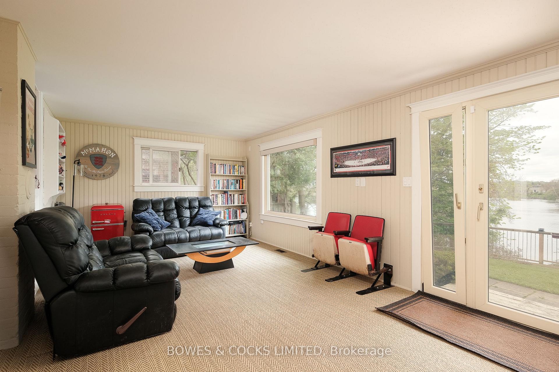 Photo 20 of 247 Engleburn Avenue, Peterborough, Ashburnham Ward 4 — HOMEH