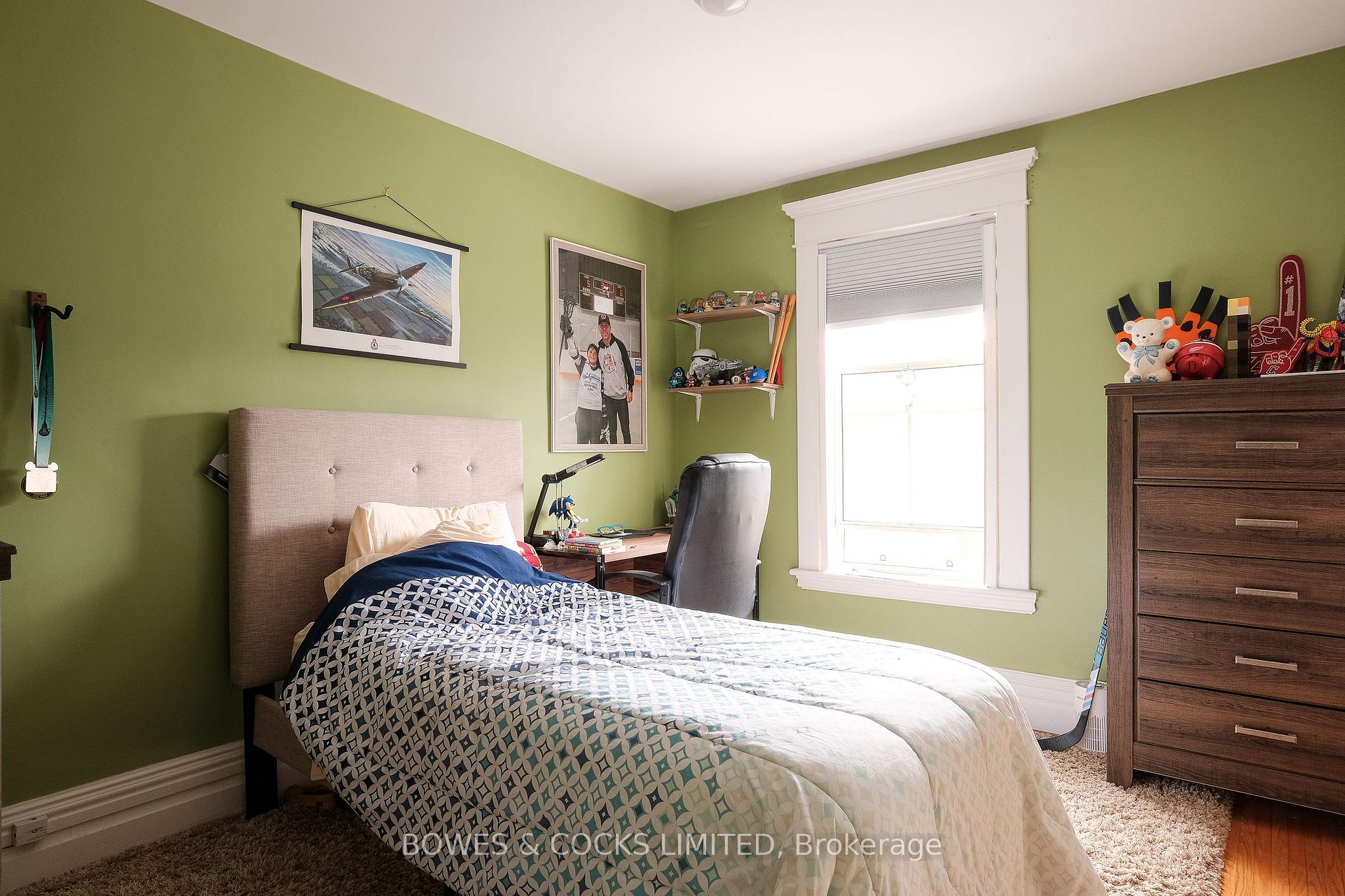 Photo 26 of 247 Engleburn Avenue, Peterborough, Ashburnham Ward 4 — HOMEH