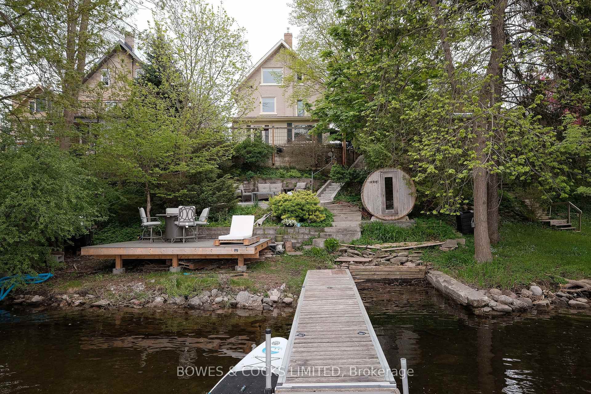 Photo 45 of 247 Engleburn Avenue, Peterborough, Ashburnham Ward 4 — HOMEH