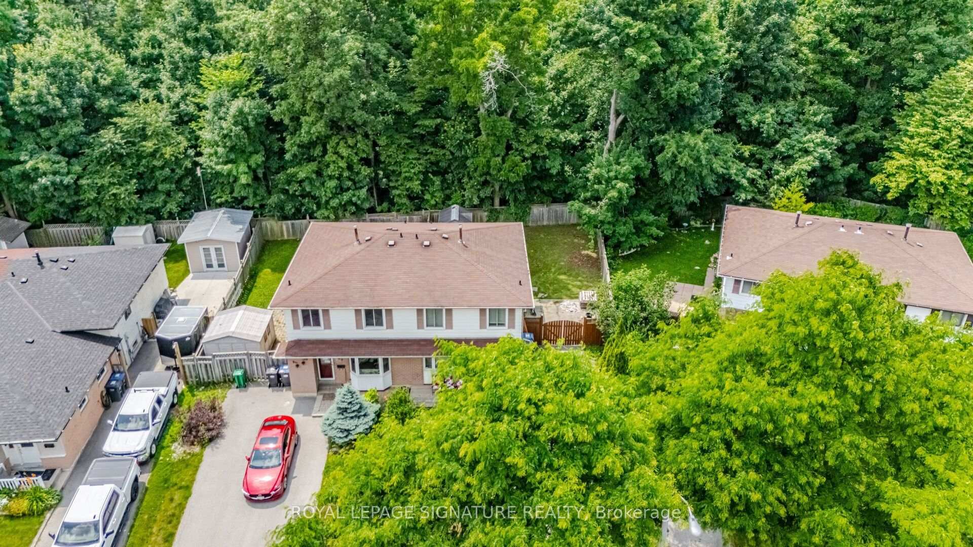 Photo 2 of 71 Mandarin Crescent, Brampton, Central Park — HOMEH