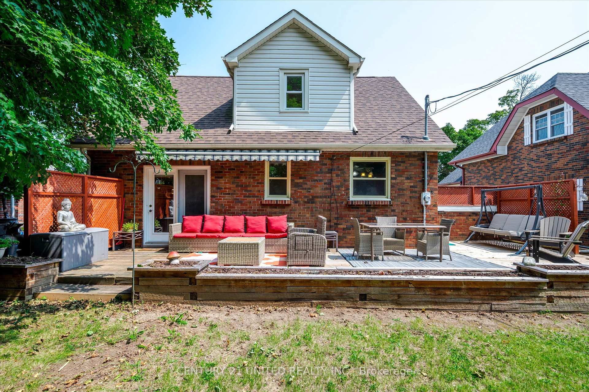 Photo 25 of 479 Albertus Avenue, Peterborough, Town Ward 3 — HOMEH