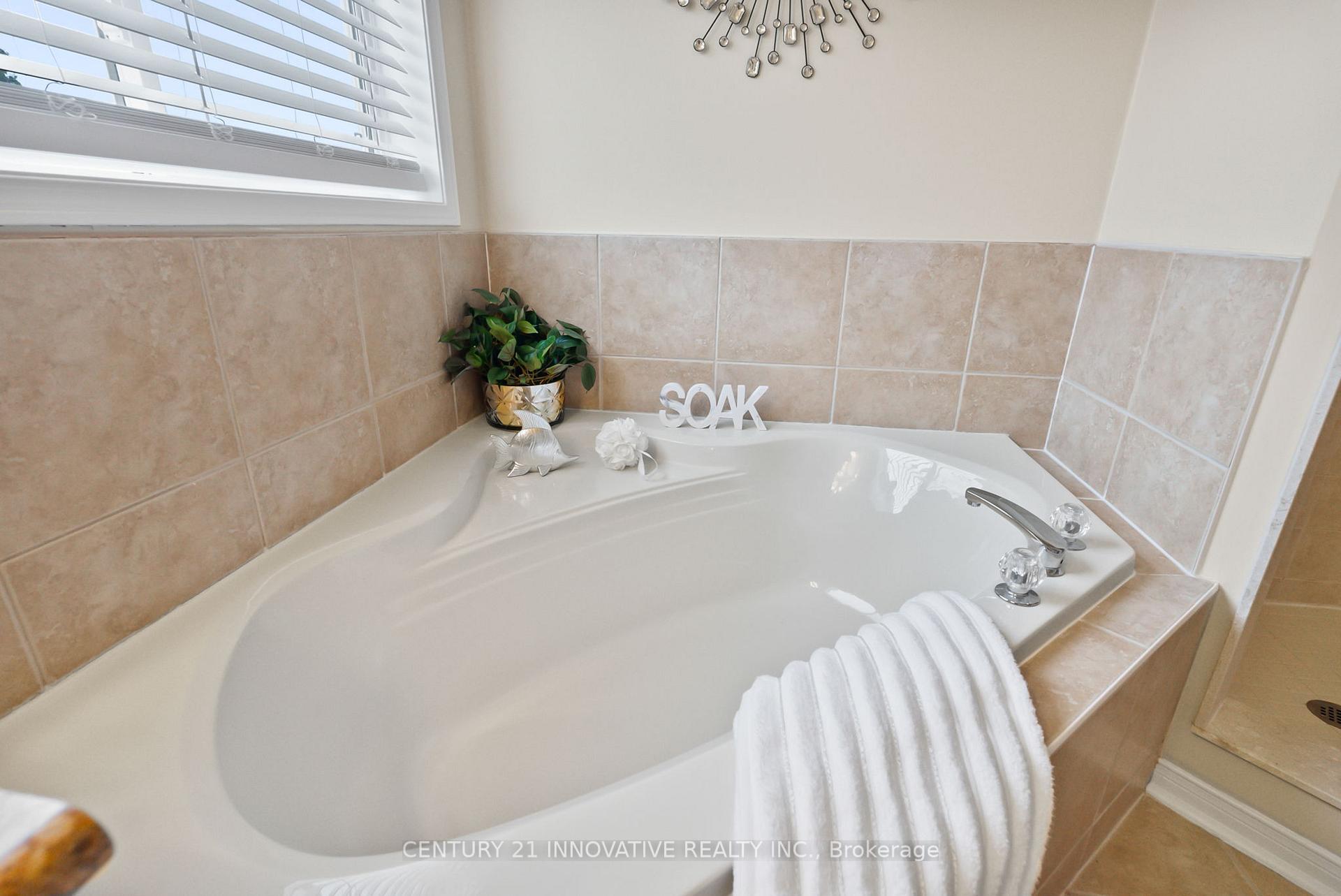 Photo 27 of 1186 Tall Pine Avenue, Oshawa, Pinecrest — HOMEH