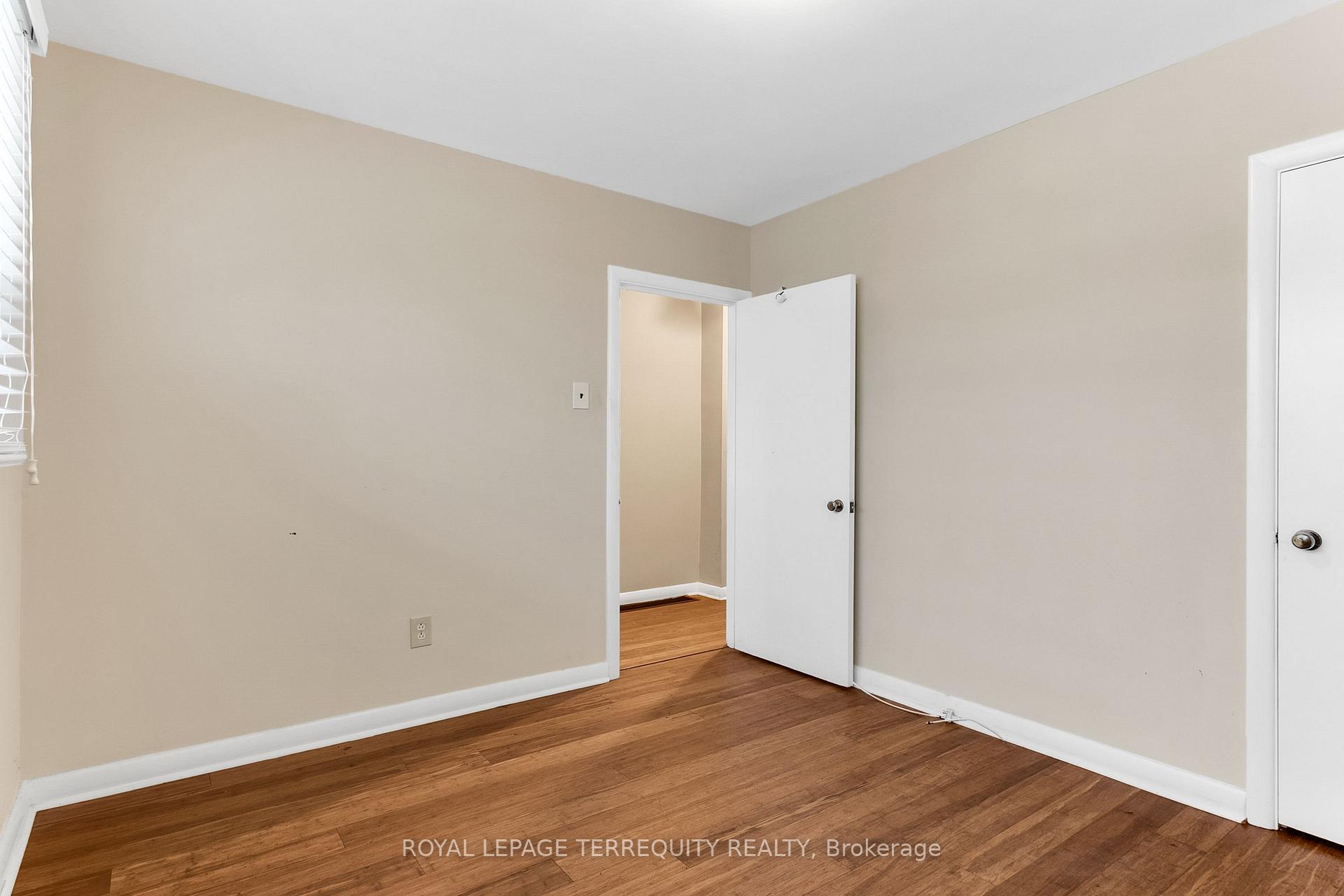 Photo 14 of 63 Hurricane Avenue, Vaughan, West Woodbridge — HOMEH