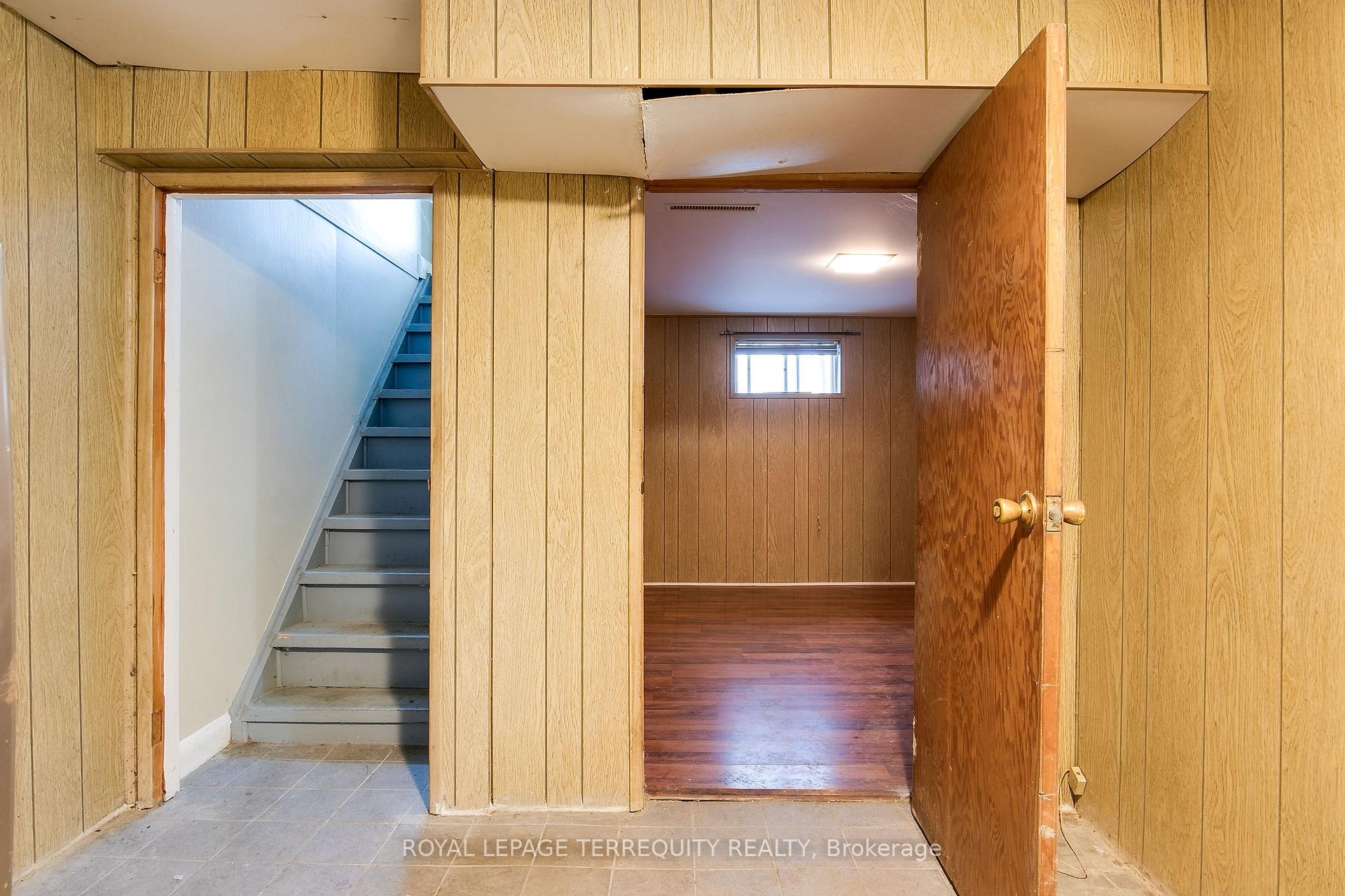 Photo 16 of 63 Hurricane Avenue, Vaughan, West Woodbridge — HOMEH