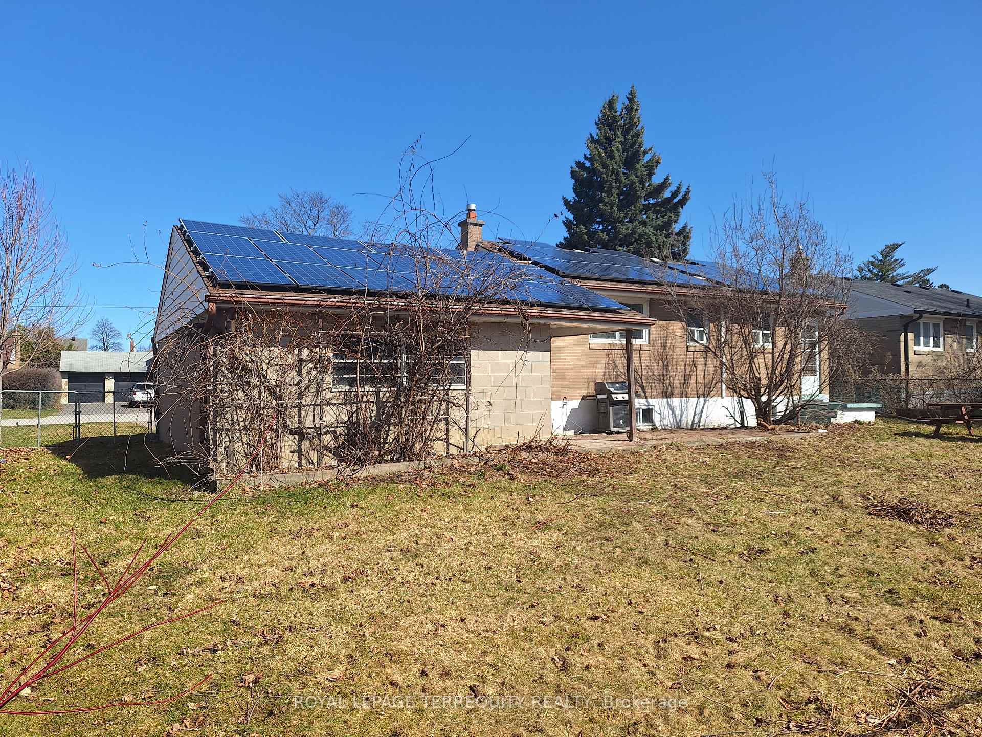 Photo 21 of 63 Hurricane Avenue, Vaughan, West Woodbridge — HOMEH