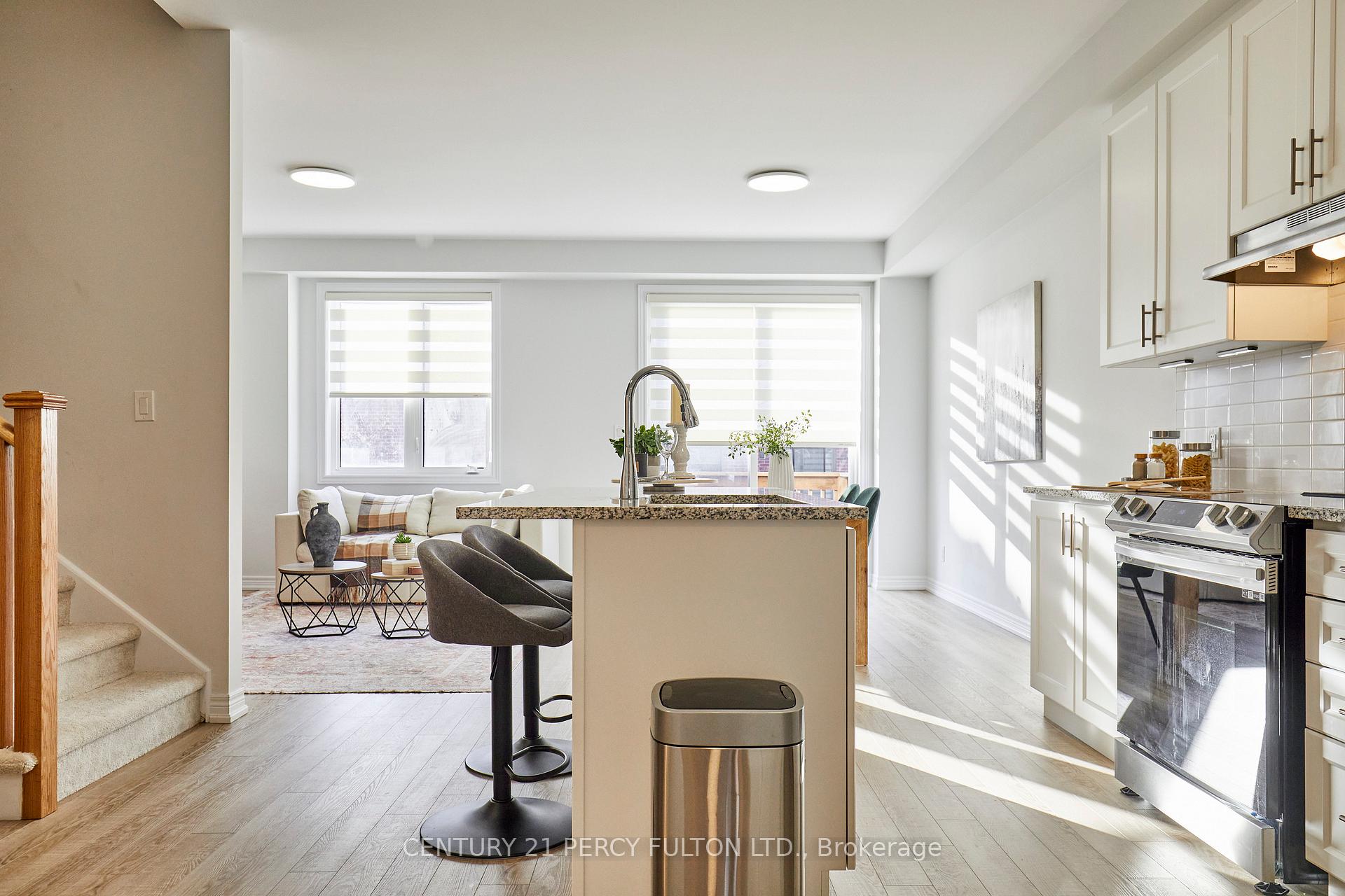 Photo 8 of 2016 Cameron Lott Crescent, Oshawa, Kedron — HOMEH