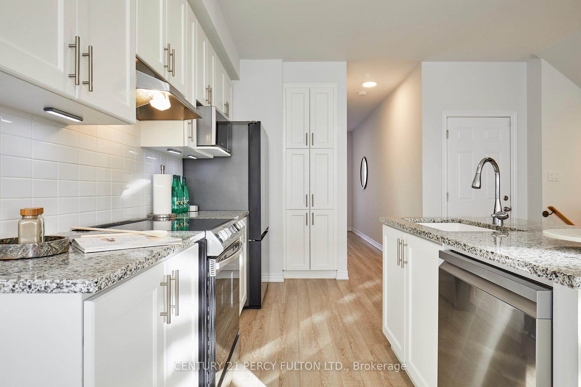Photo 15 of 2016 Cameron Lott Crescent, Oshawa, Kedron — HOMEH