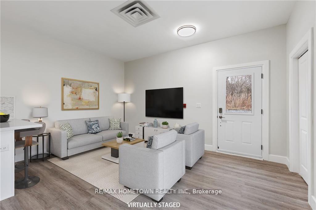 Photo 4 of Unit 6, 7829 Kent Boulevard, Brockville — HOMEH