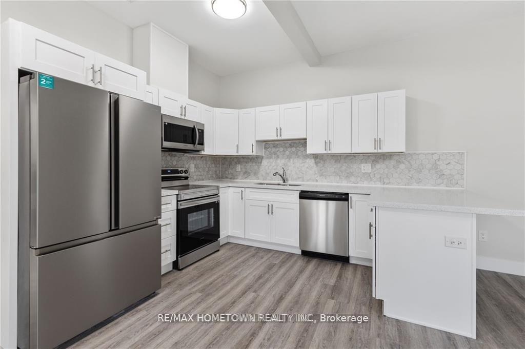Photo 9 of Unit 6, 7829 Kent Boulevard, Brockville — HOMEH