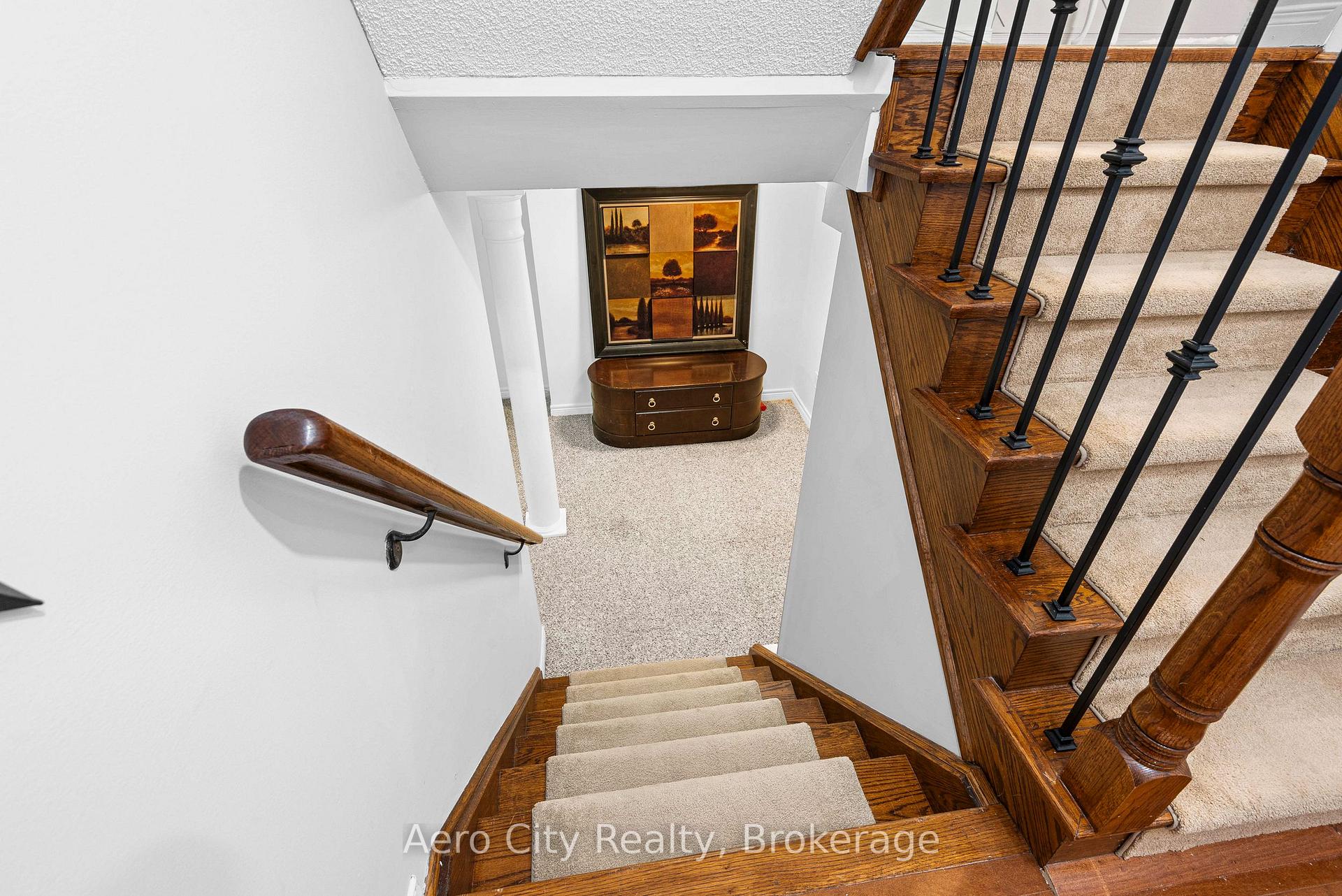 Photo 35 of 16 Carberry Crescent, Ajax, Northeast Ajax — HOMEH