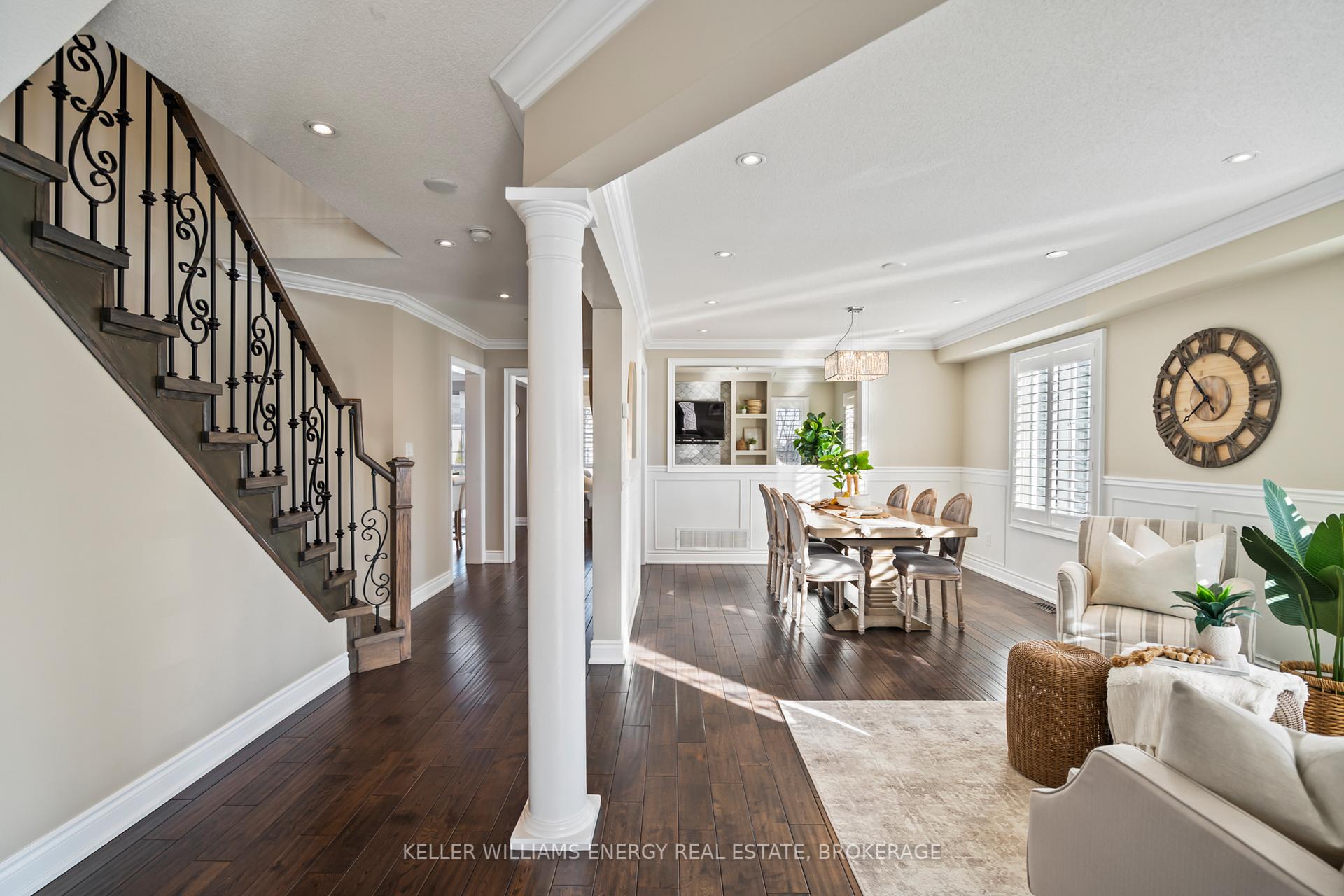 Photo 5 of 1101 Ashgrove Crescent, Oshawa, Pinecrest — HOMEH