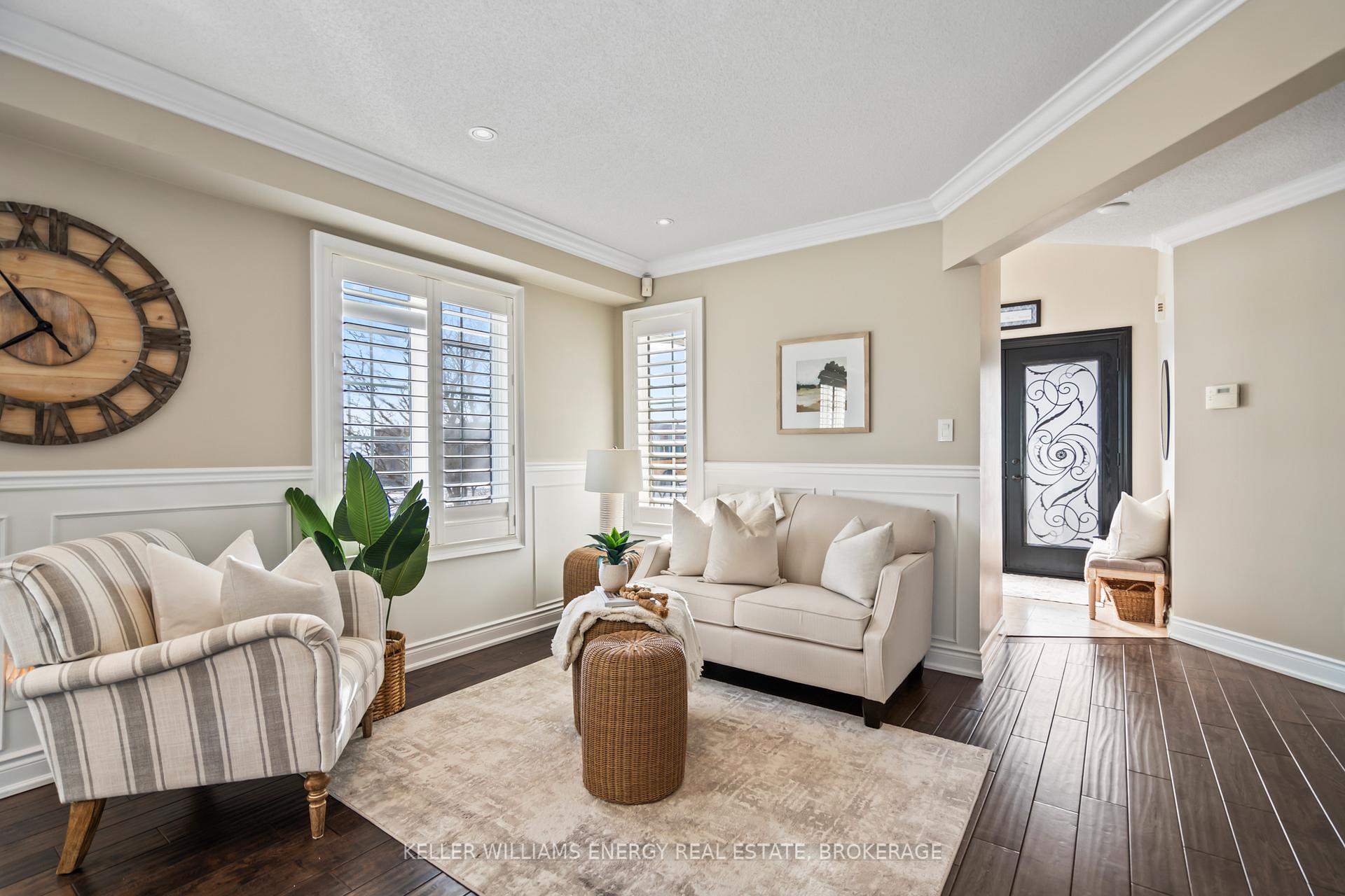 Photo 6 of 1101 Ashgrove Crescent, Oshawa, Pinecrest — HOMEH