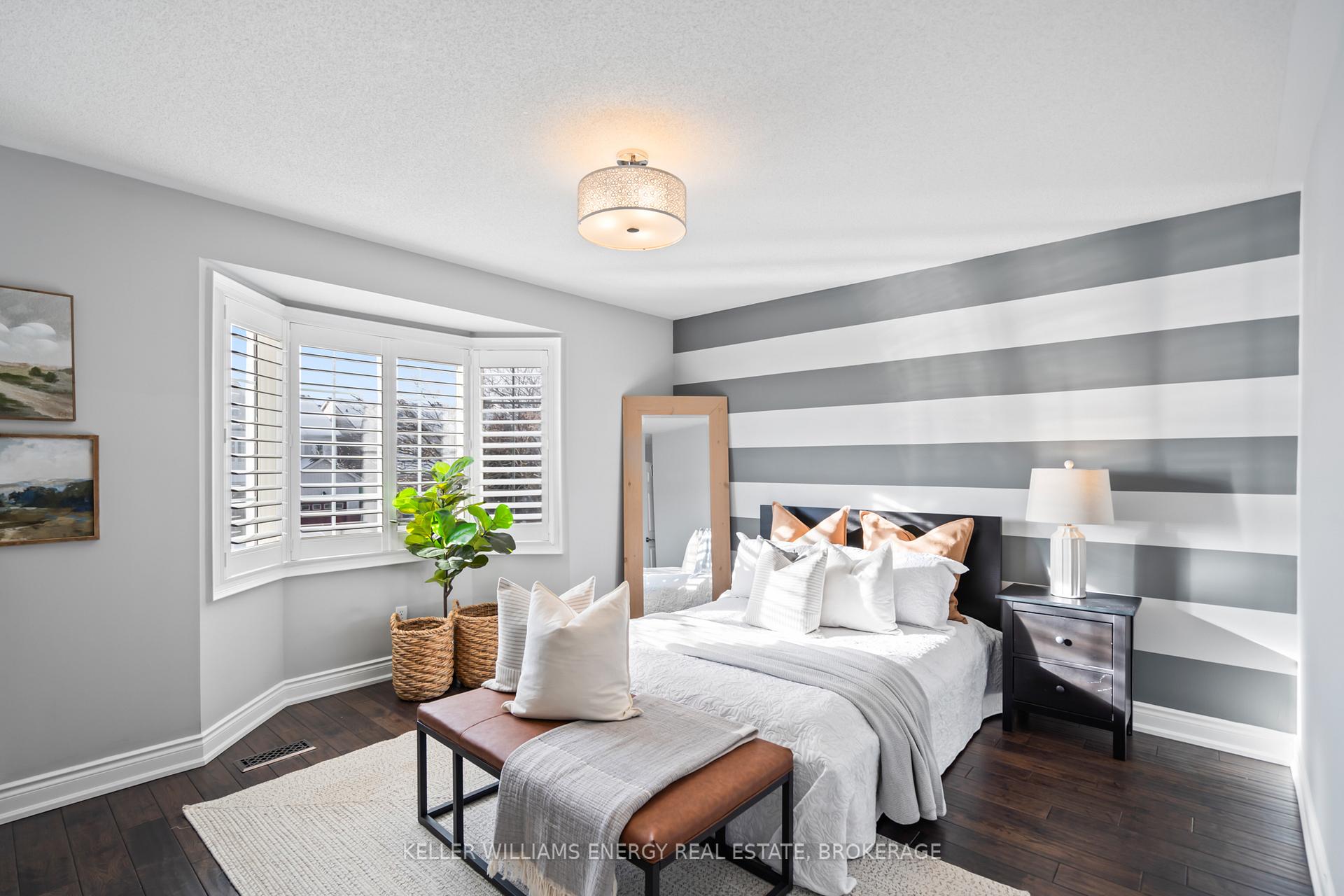 Photo 23 of 1101 Ashgrove Crescent, Oshawa, Pinecrest — HOMEH