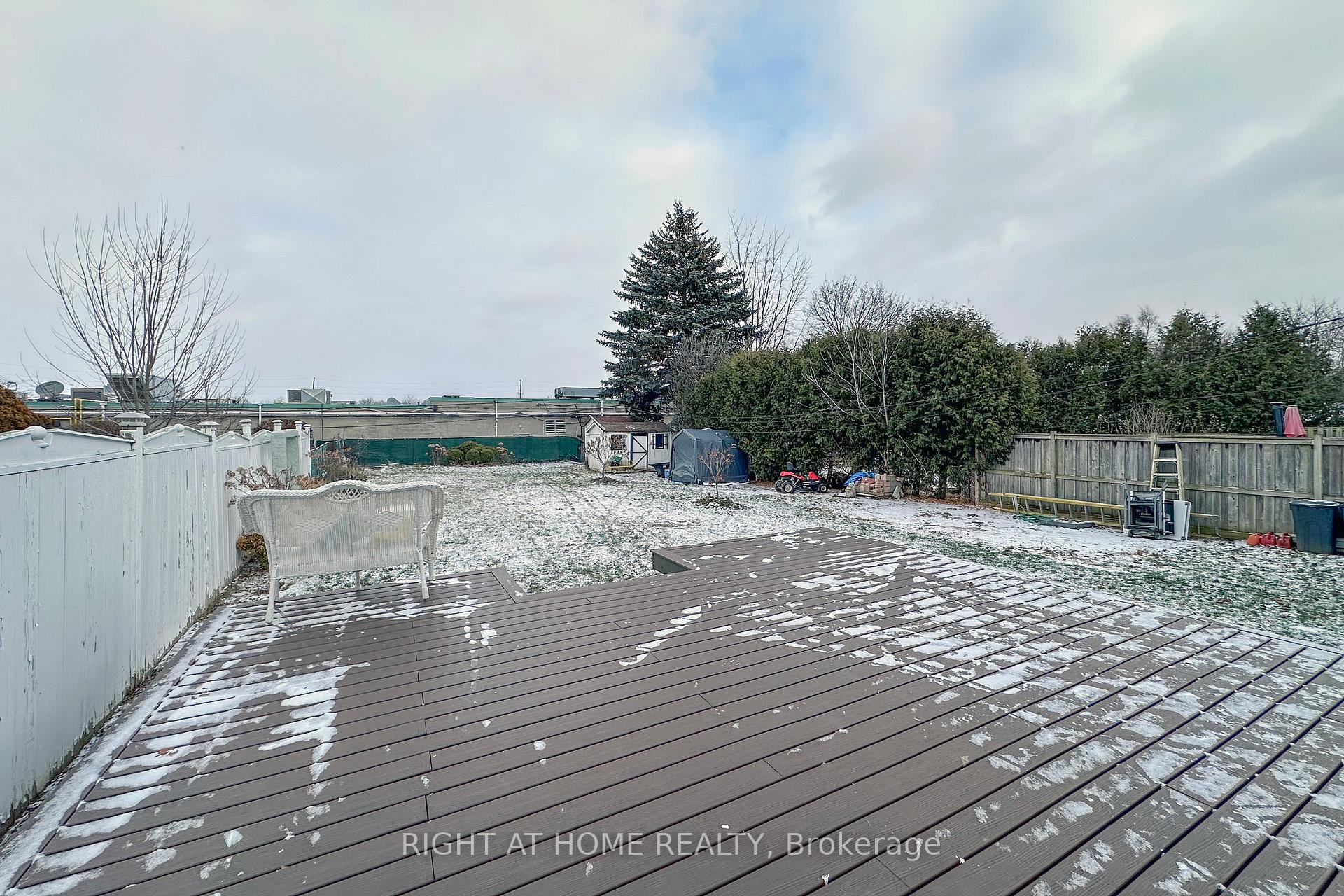 Photo 20 of 1053 Hortop Street, Oshawa, Centennial — HOMEH