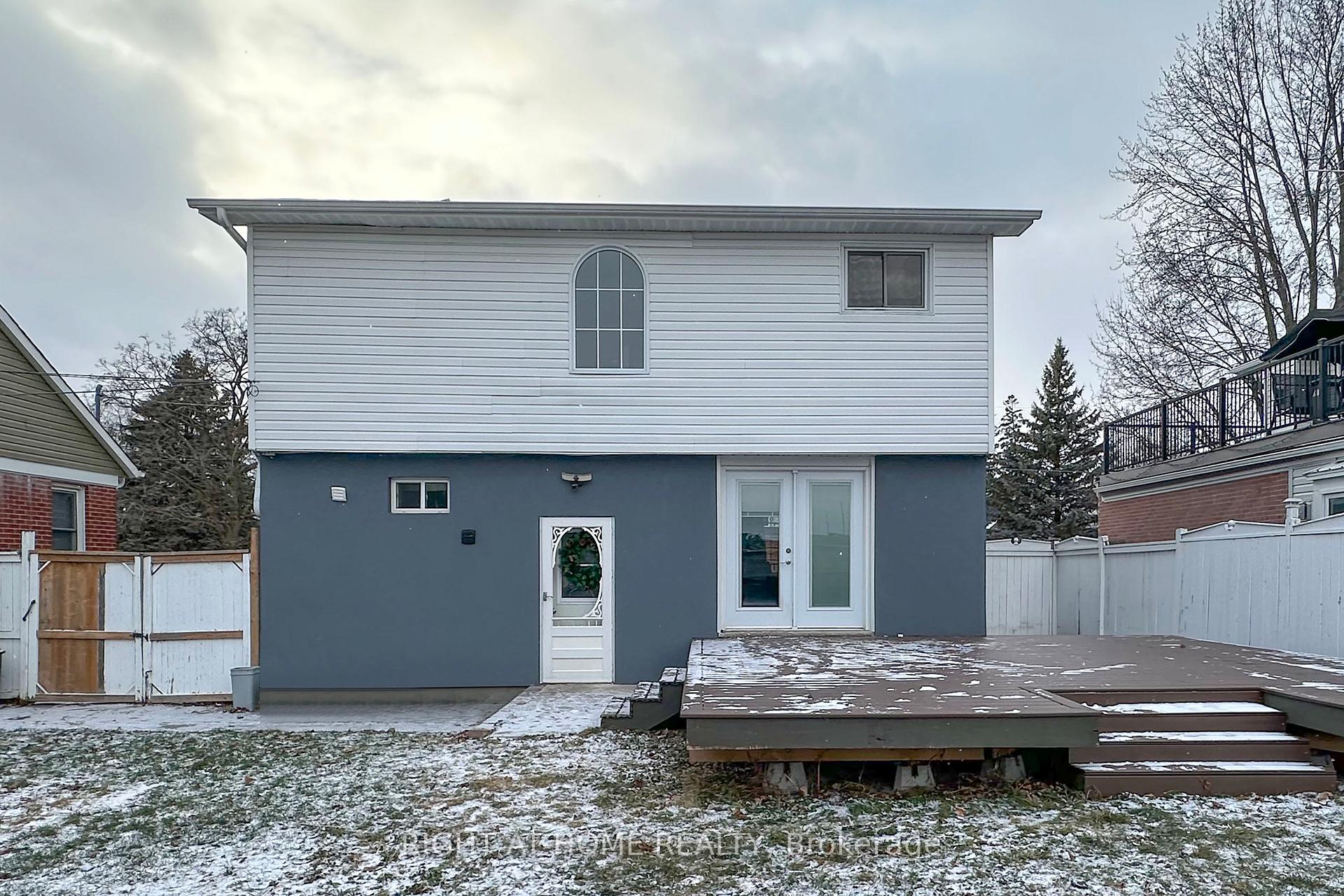 Photo 23 of 1053 Hortop Street, Oshawa, Centennial — HOMEH