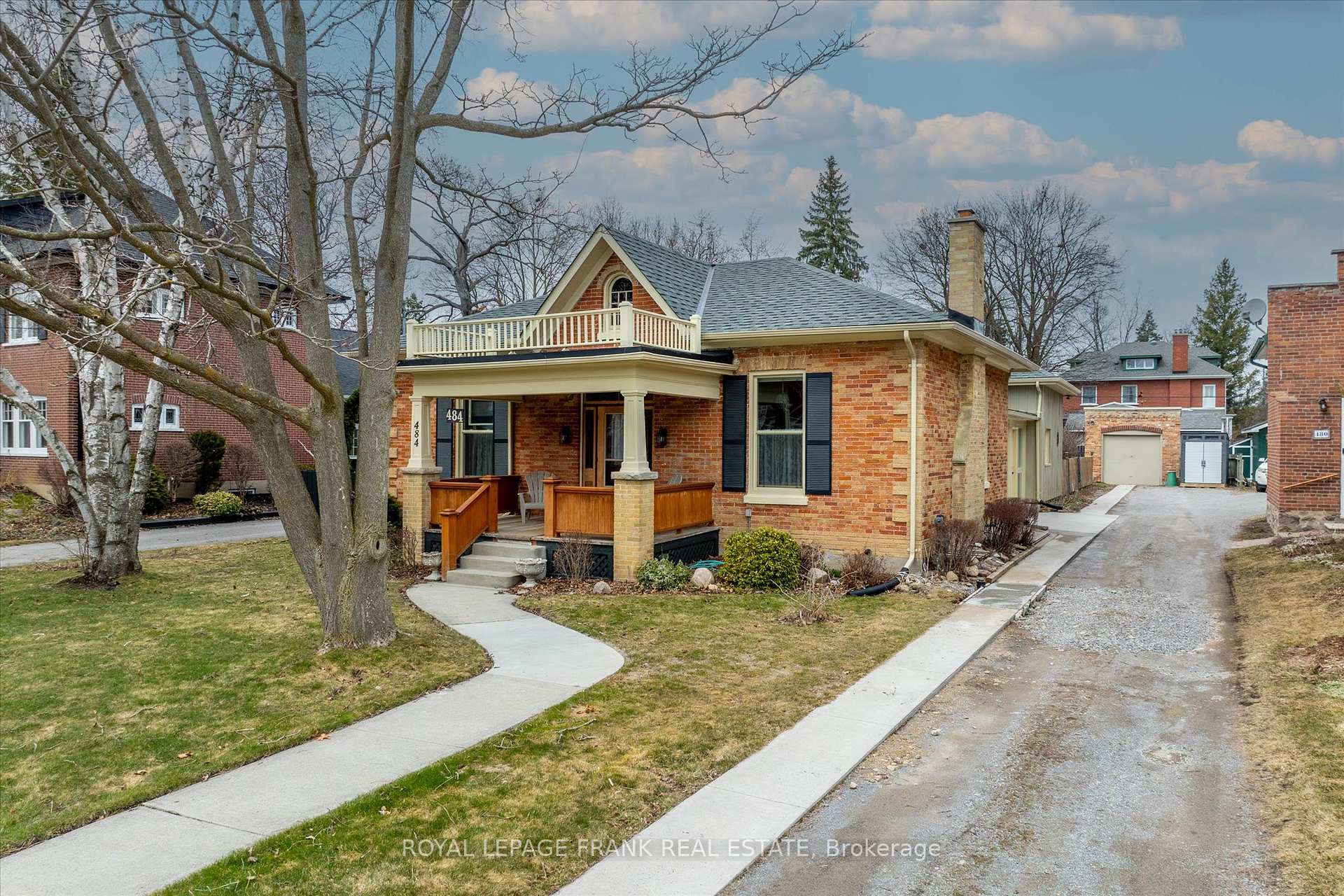 Photo 2 of 484 Gilmour Street, Peterborough, Town Ward 3 — HOMEH