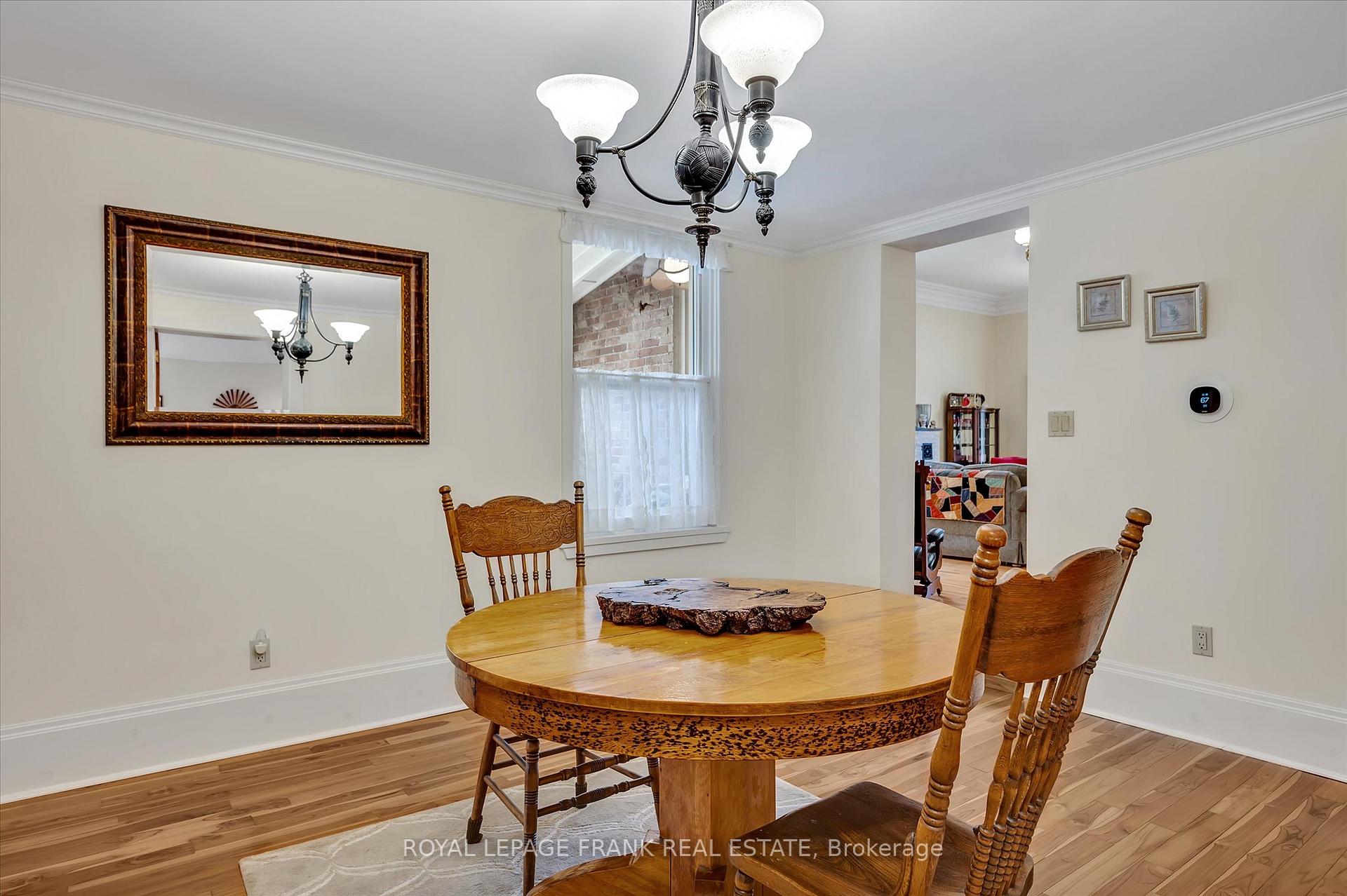 Photo 11 of 484 Gilmour Street, Peterborough, Town Ward 3 — HOMEH