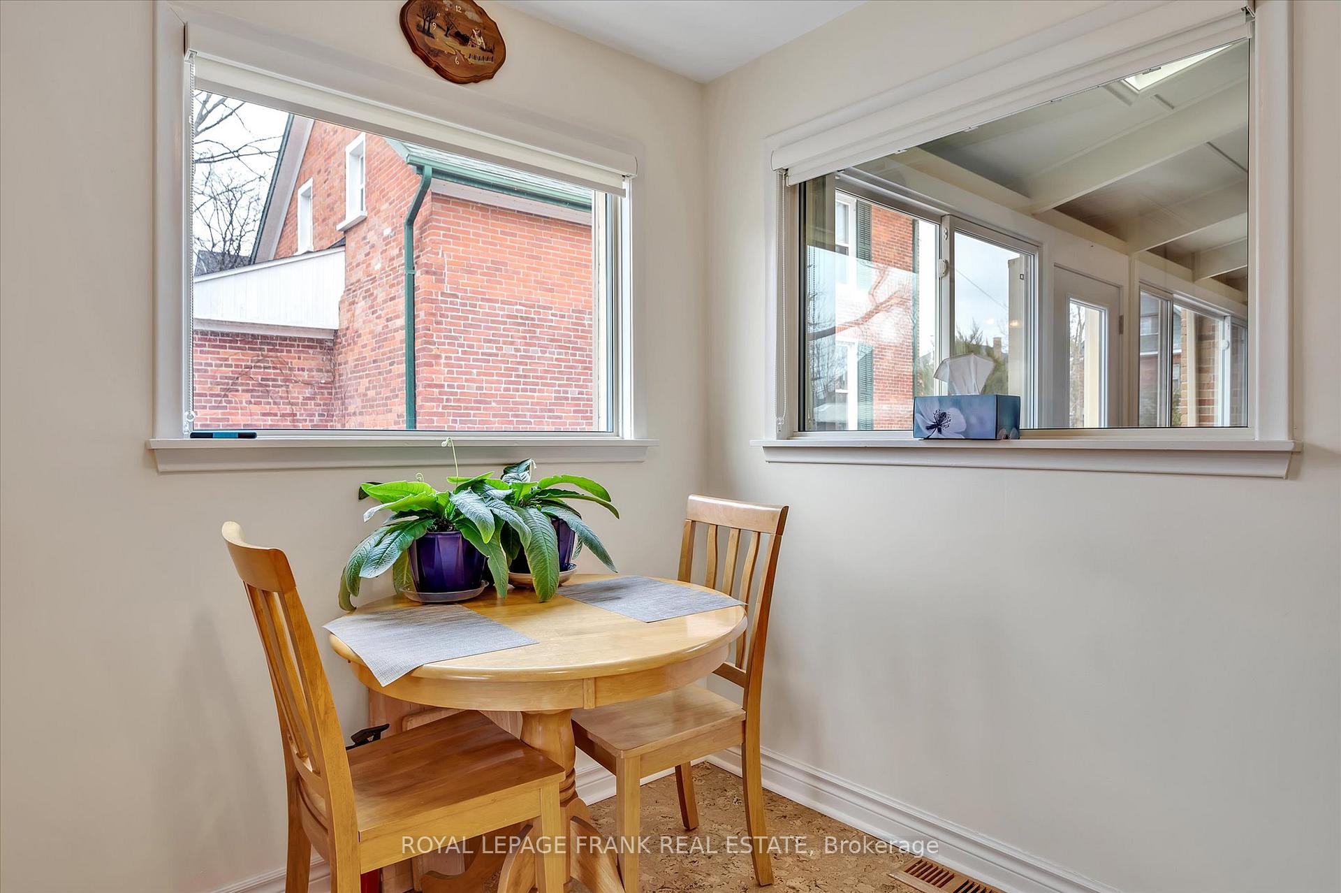 Photo 14 of 484 Gilmour Street, Peterborough, Town Ward 3 — HOMEH