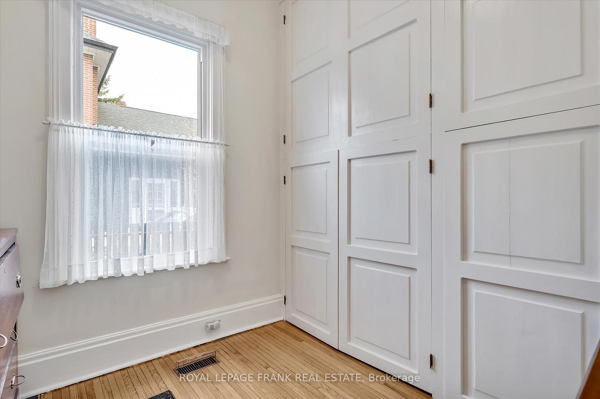 Photo 26 of 484 Gilmour Street, Peterborough, Town Ward 3 — HOMEH