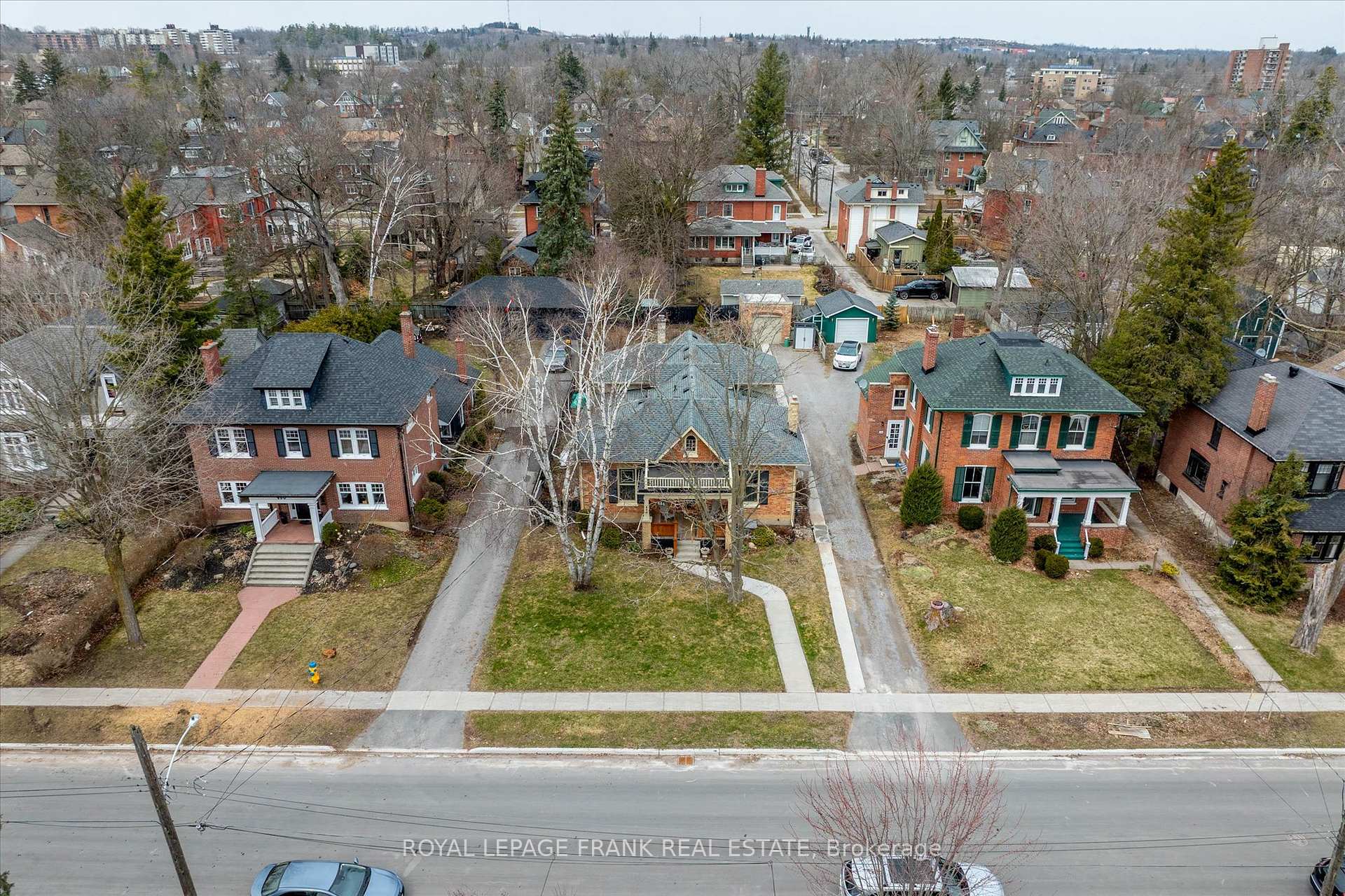 Photo 43 of 484 Gilmour Street, Peterborough, Town Ward 3 — HOMEH