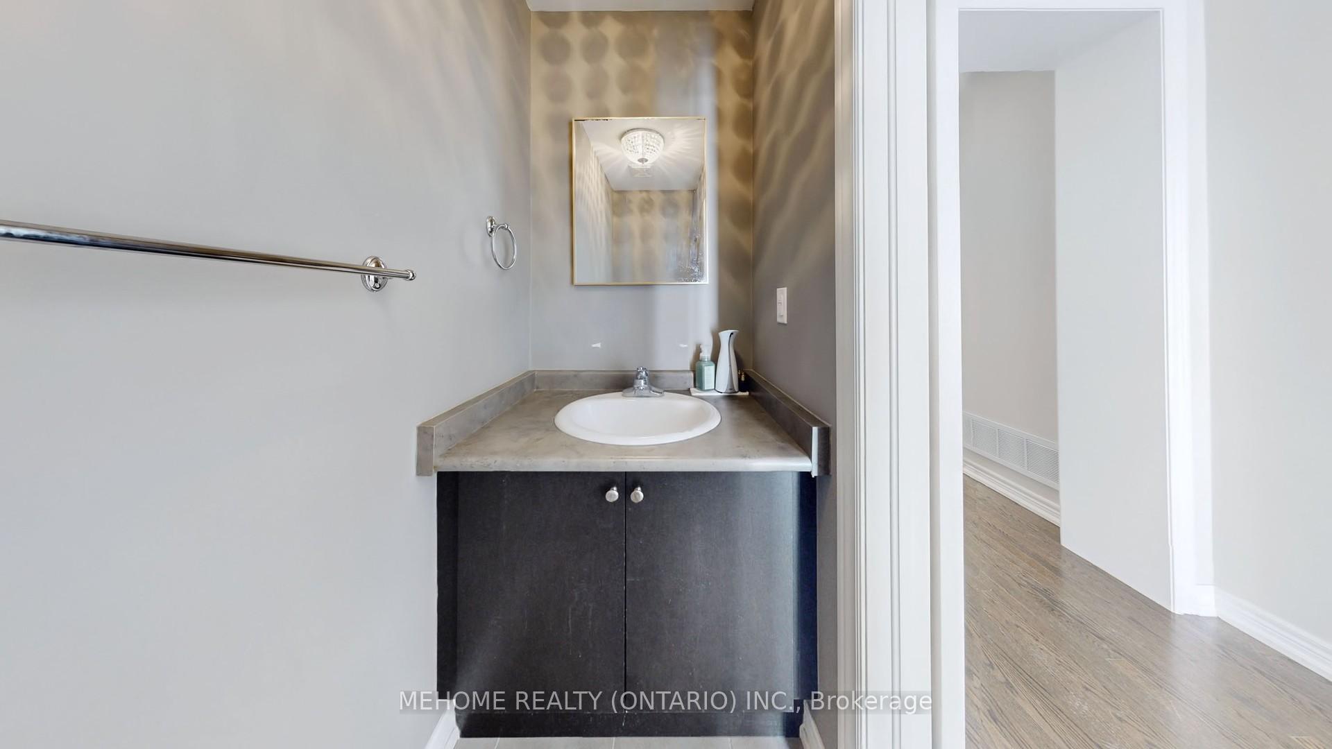 Photo 11 of 27 Sibella Way, Vaughan, Vellore Village — HOMEH