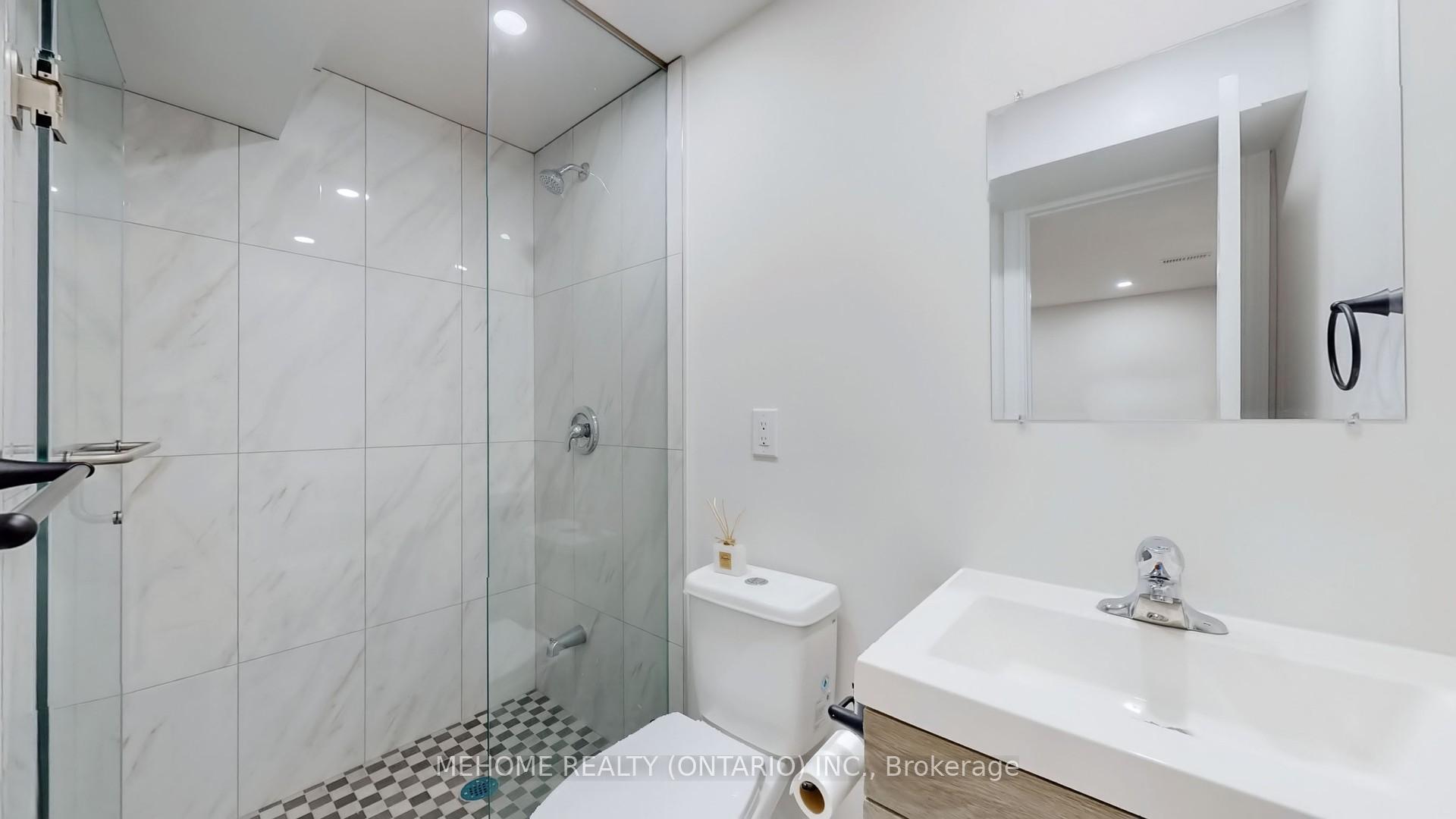 Photo 22 of 27 Sibella Way, Vaughan, Vellore Village — HOMEH
