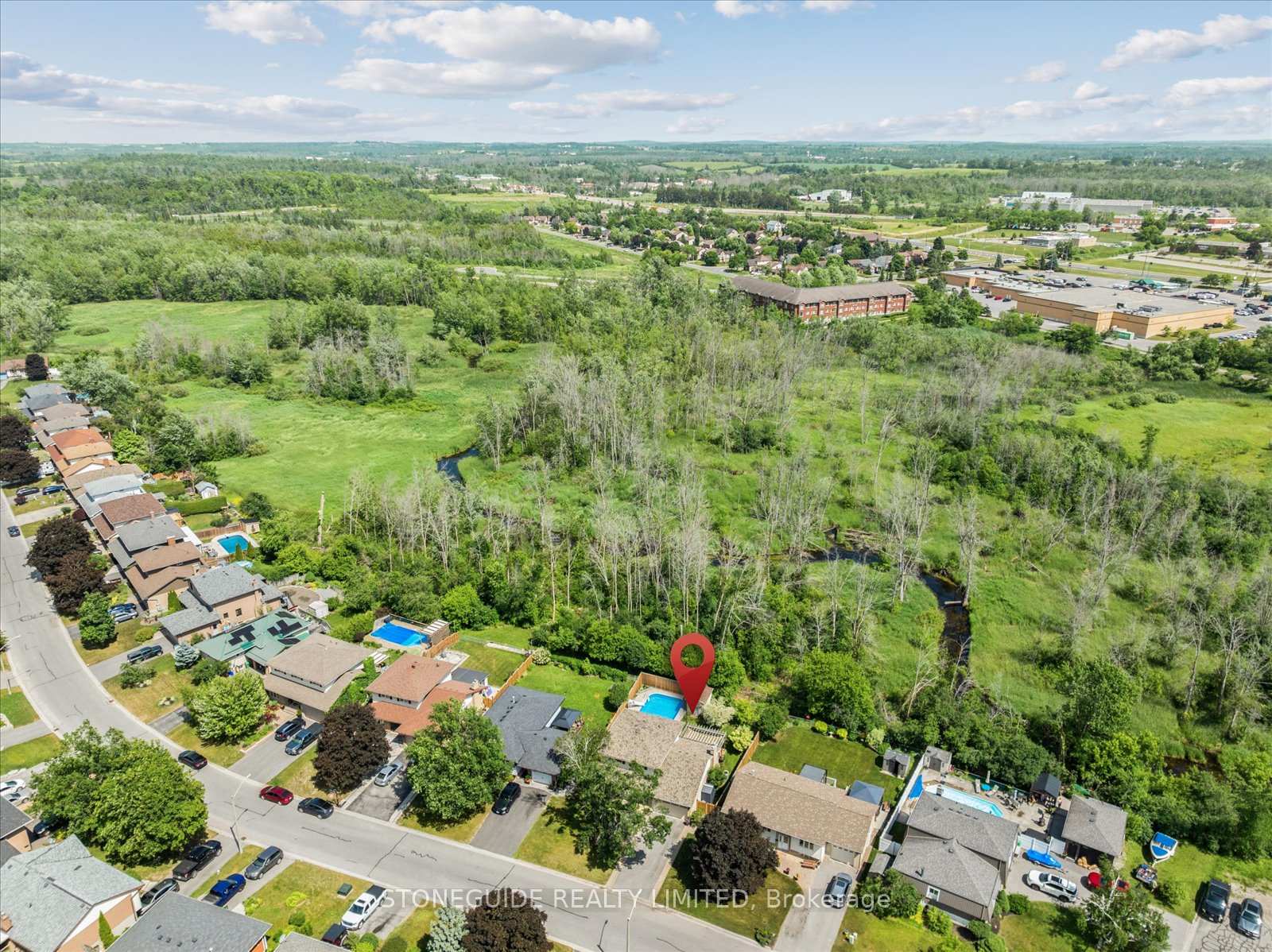Photo 43 of 2541 Farmcrest Avenue, Peterborough, Ashburnham Ward 4 — HOMEH