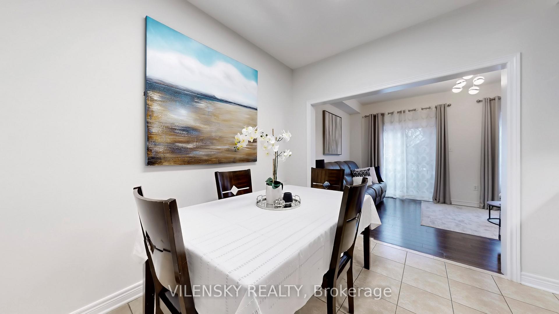 Photo 11 of 45 Spring Arbour Road, Vaughan, Patterson — HOMEH