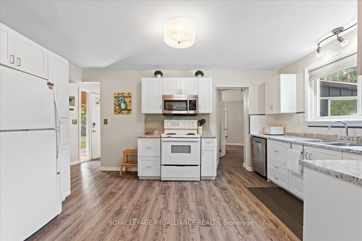 Photo 10 of 8439 Highway 62, Belleville, Thurlow Ward — HOMEH