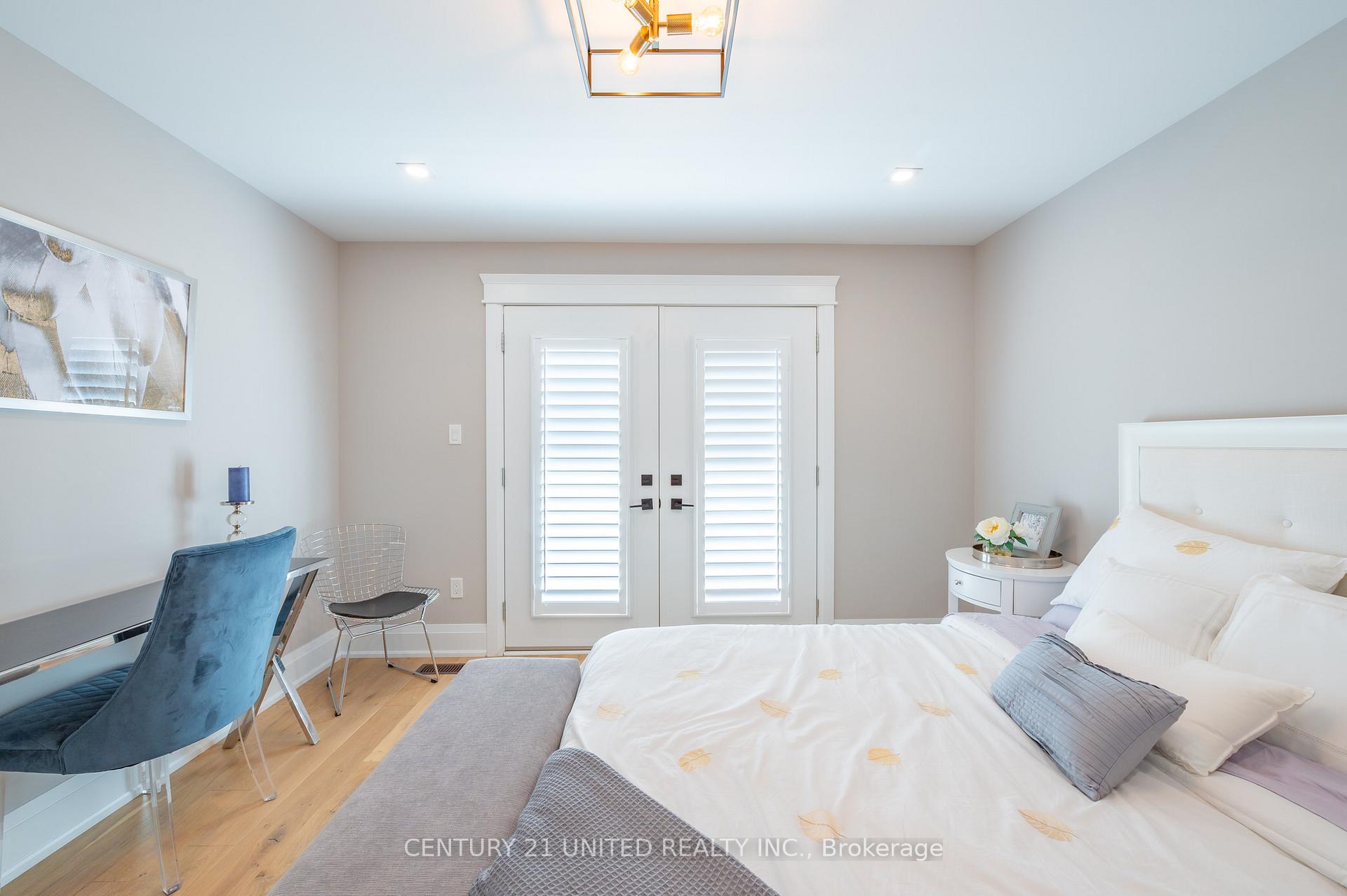 Photo 19 of 56 York Drive, Peterborough, Monaghan Ward 2 — HOMEH