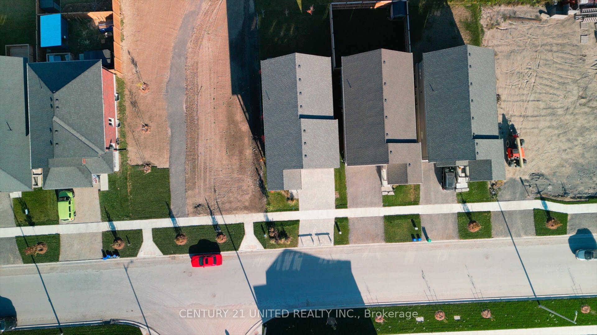 Photo 46 of 56 York Drive, Peterborough, Monaghan Ward 2 — HOMEH