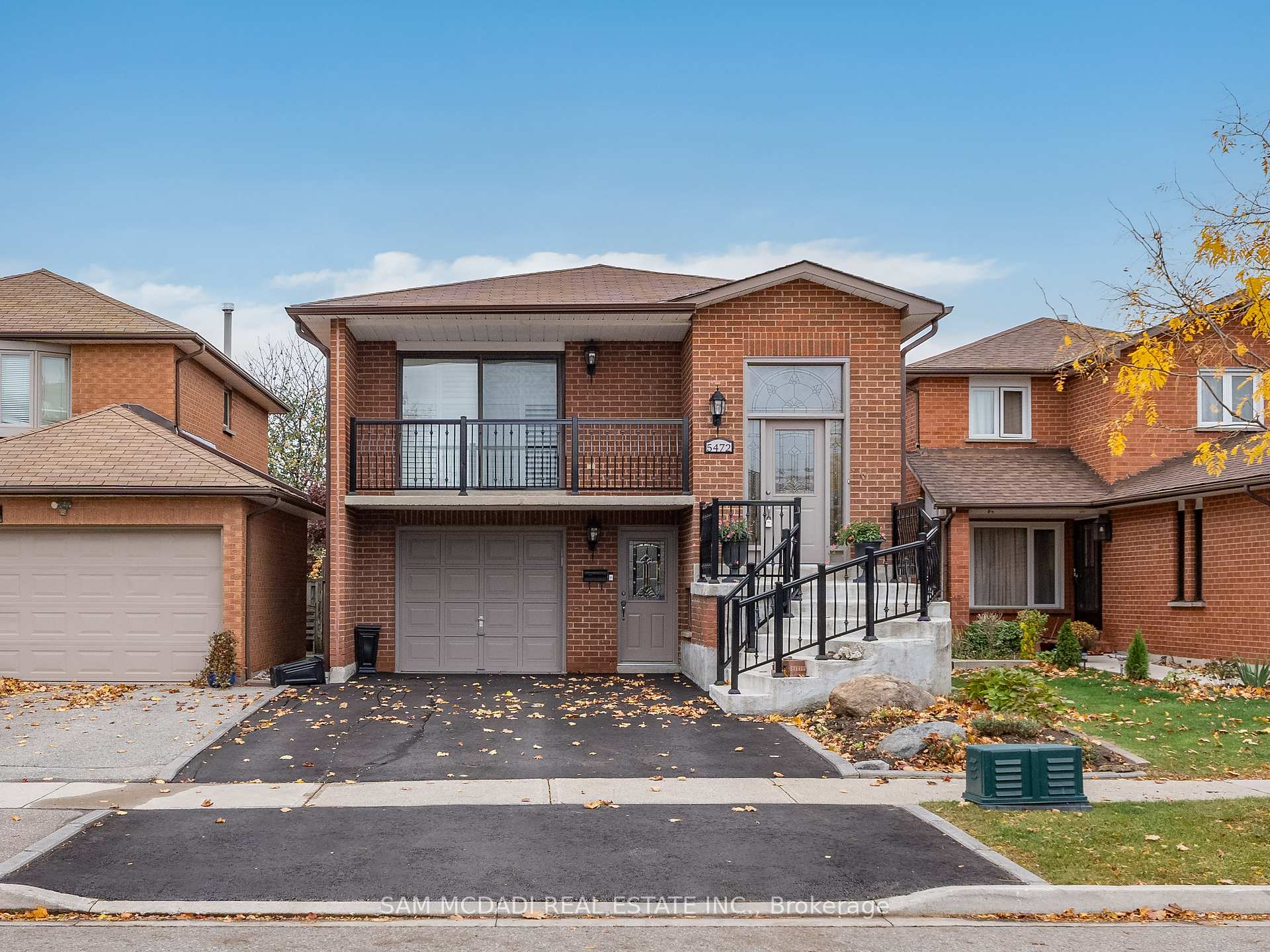 Front of 5472 Bourget Drive