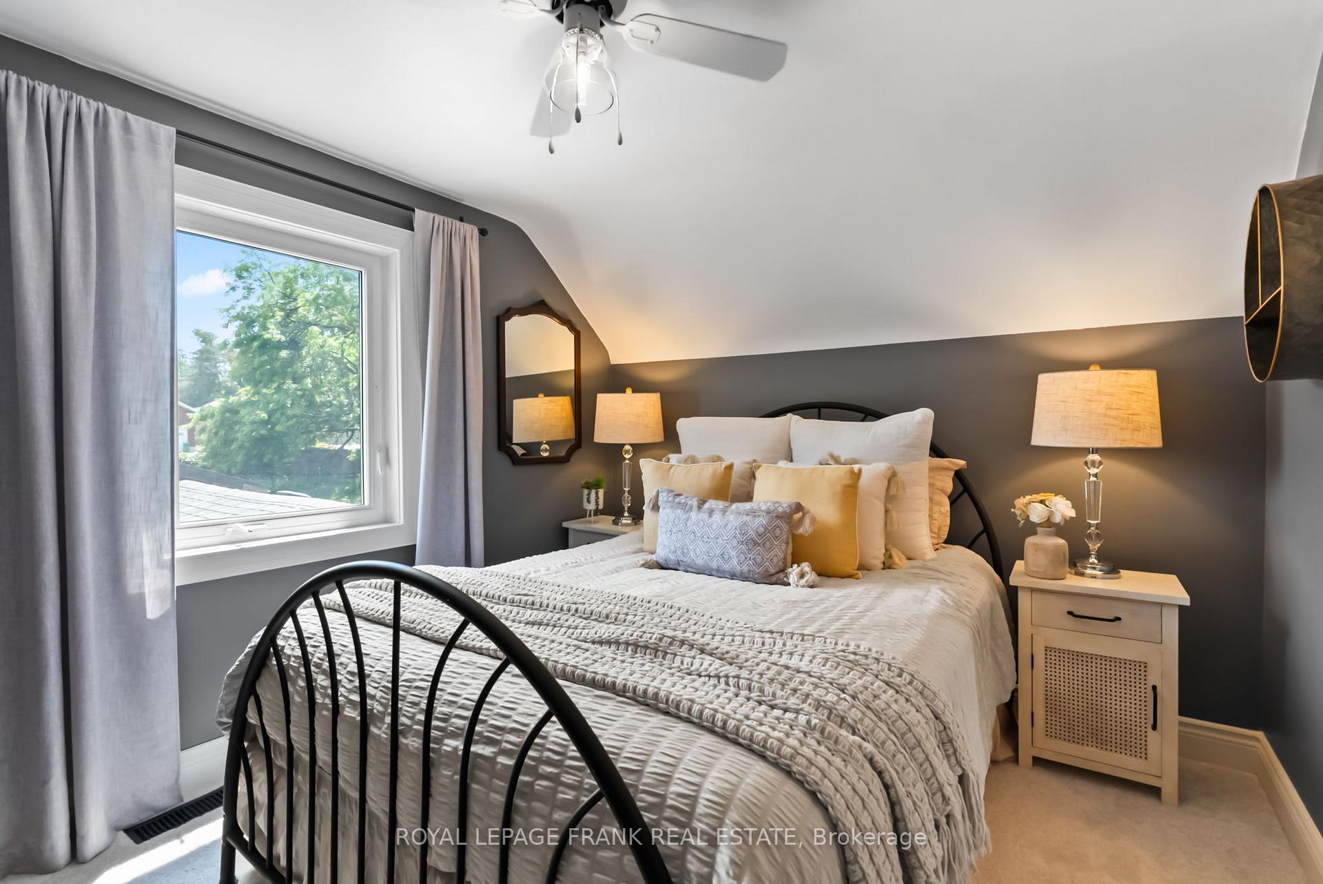 Photo 24 of 623 Spillsbury Drive, Peterborough, Otonabee Ward 1 — HOMEH