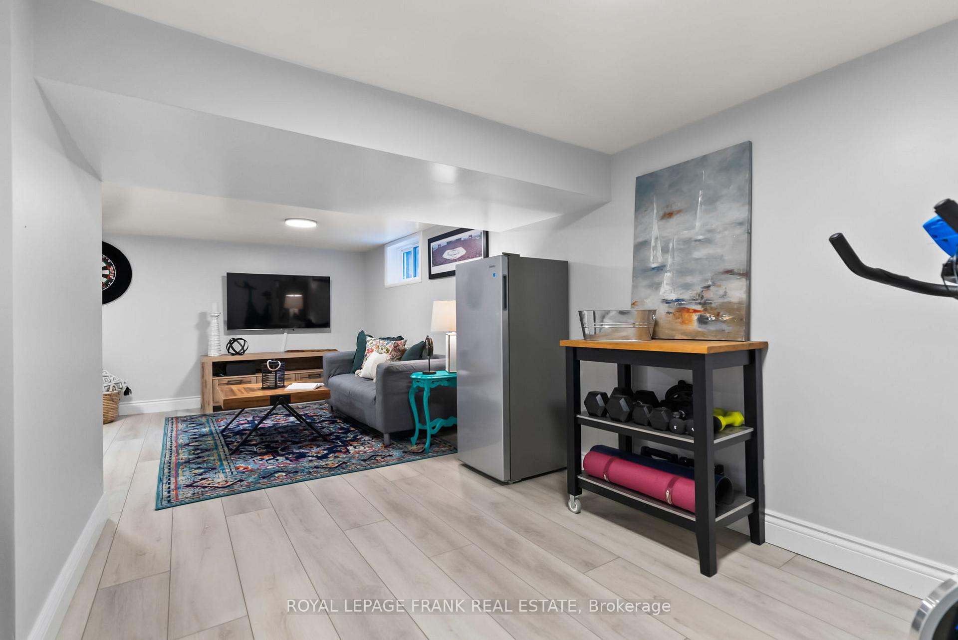 Photo 28 of 623 Spillsbury Drive, Peterborough, Otonabee Ward 1 — HOMEH