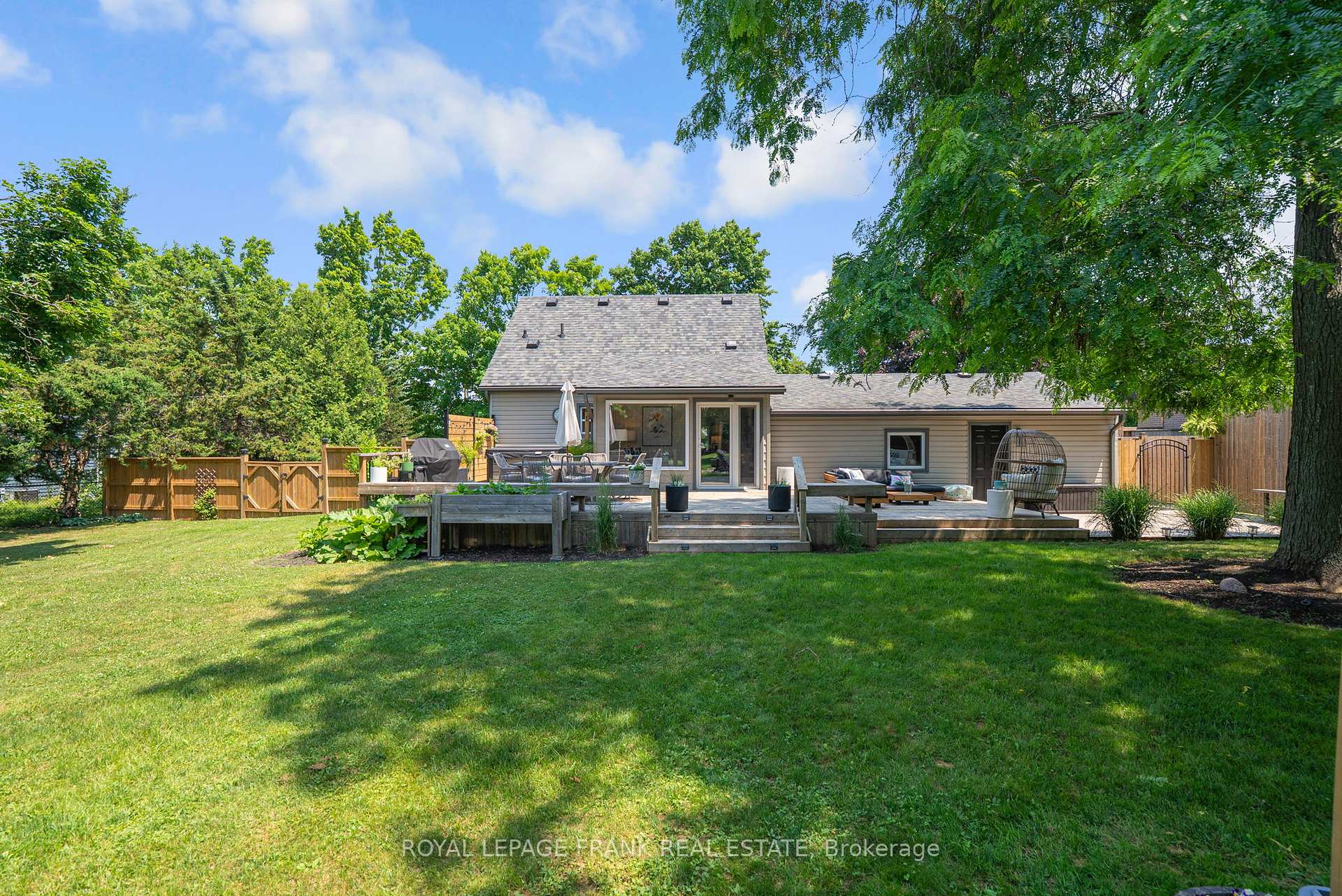 Photo 47 of 623 Spillsbury Drive, Peterborough, Otonabee Ward 1 — HOMEH